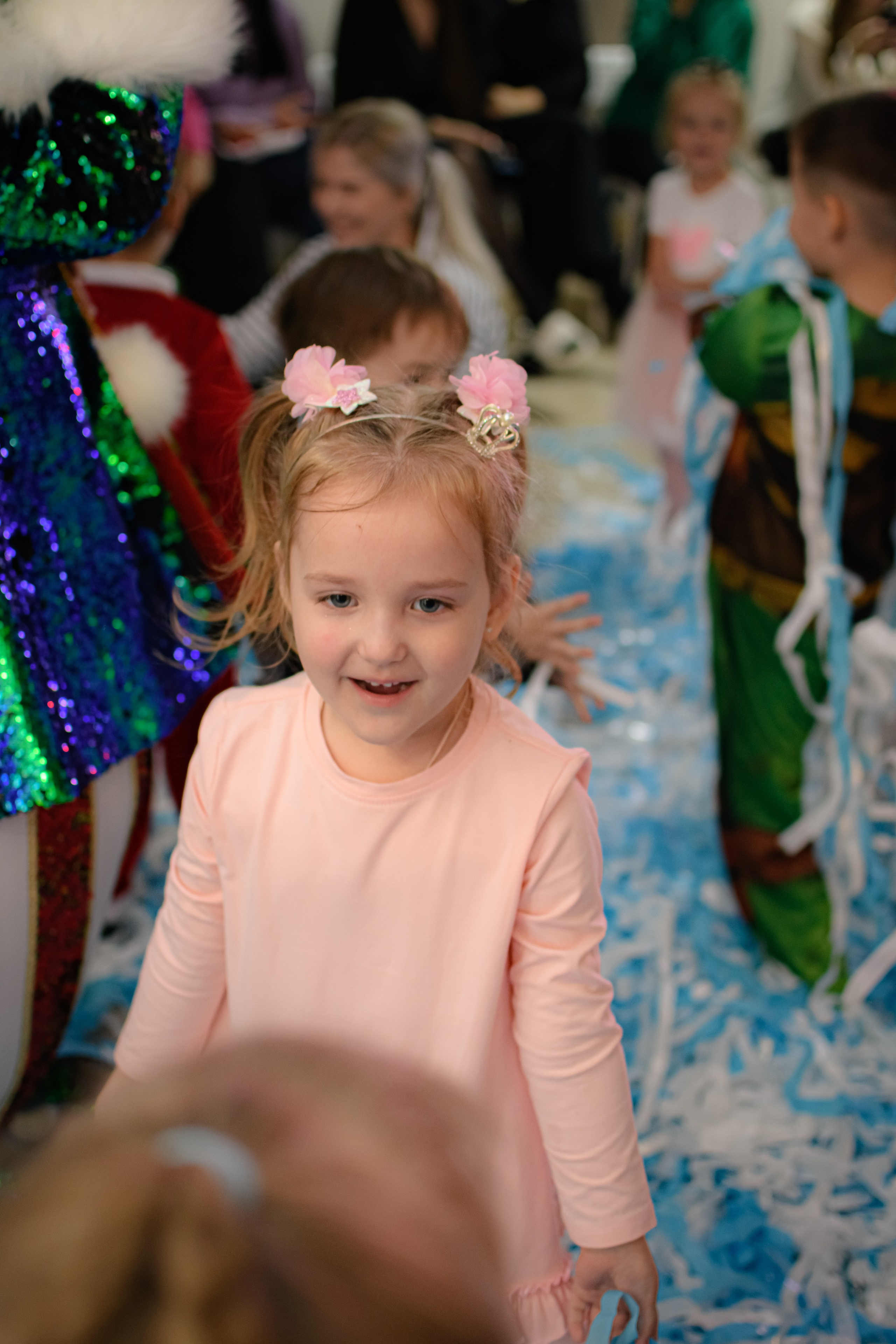 HAPPY NEW YEAR. Photokarish