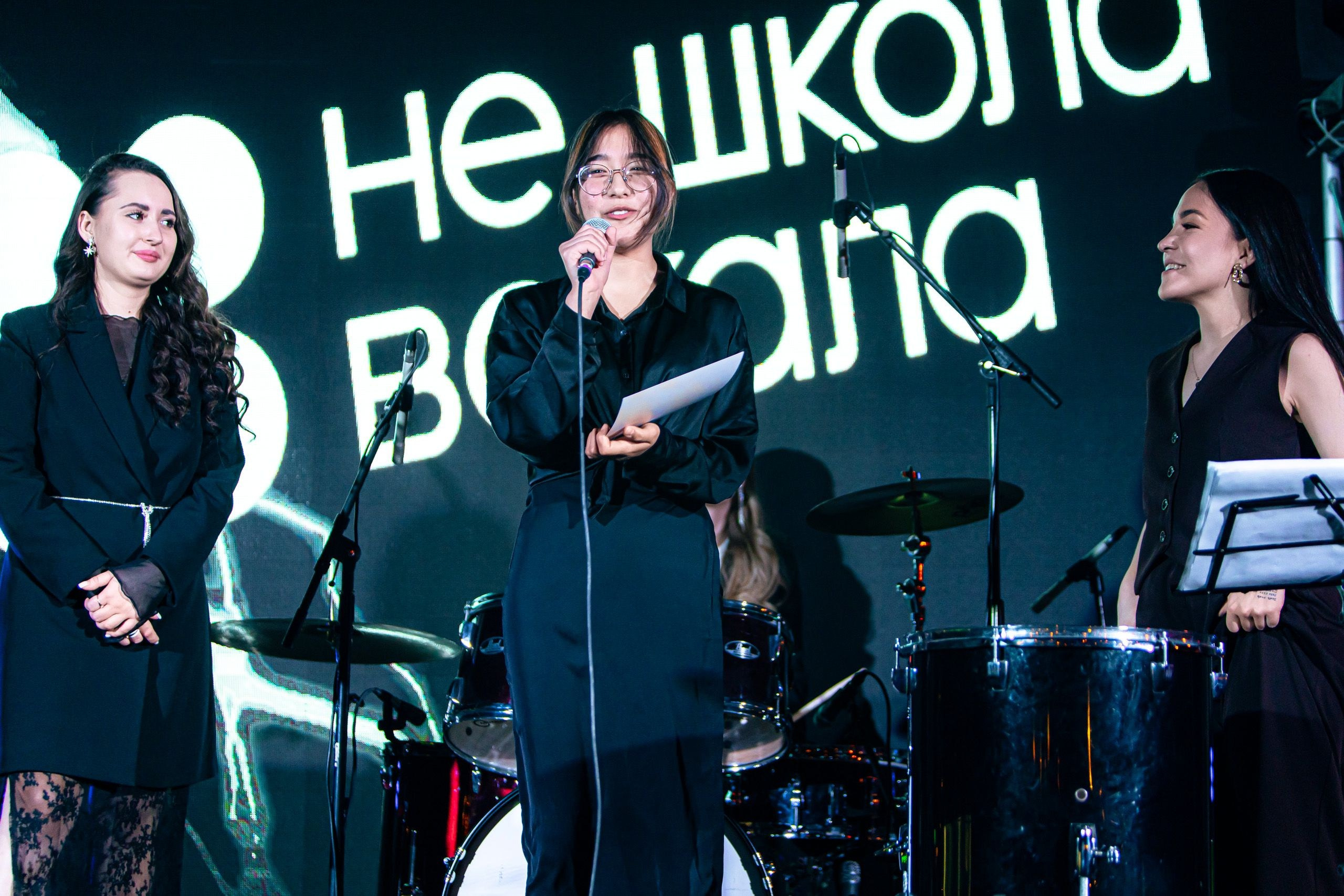 08.12 Не школа вокала. Команда специалистов в мире фотографии и видео. Детский фотограф, семейный фотограф