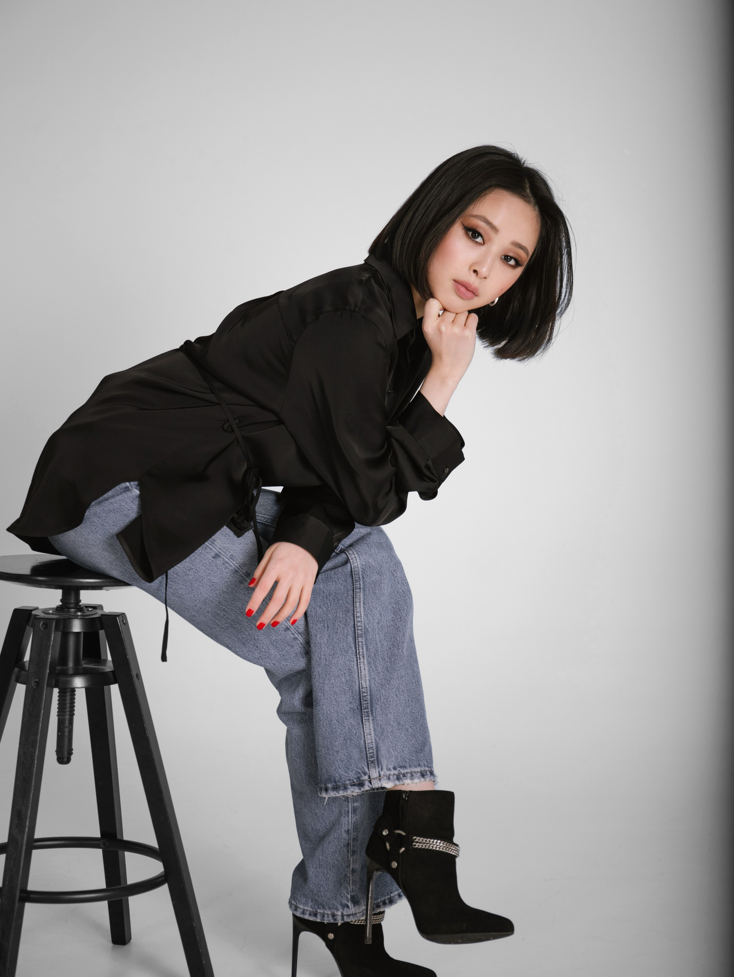 На циклораме. Свадебный и семейный фотограф в Москве Мила Широких