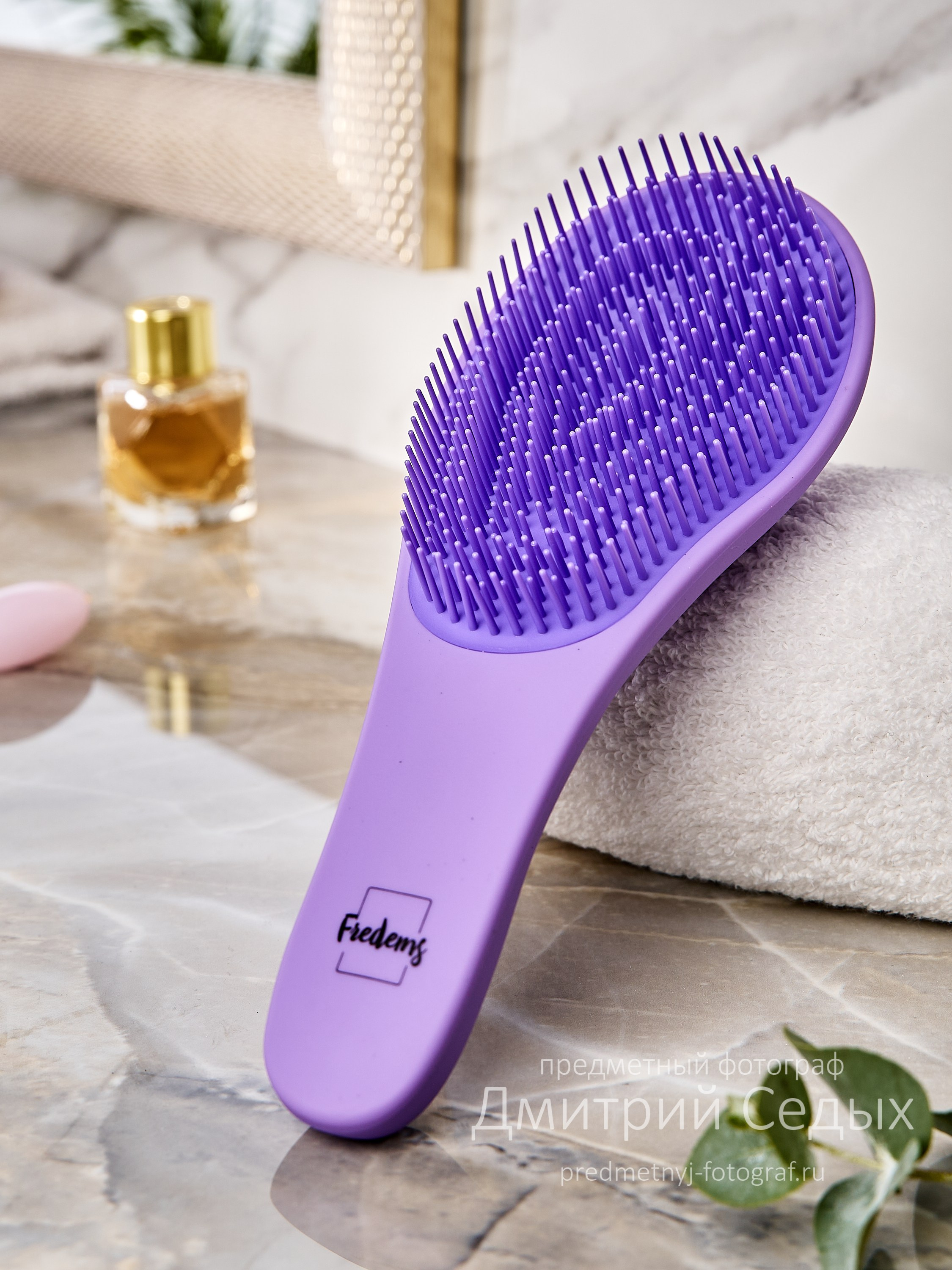 Полный комплект контента для расчёсок бренда «Fredems»