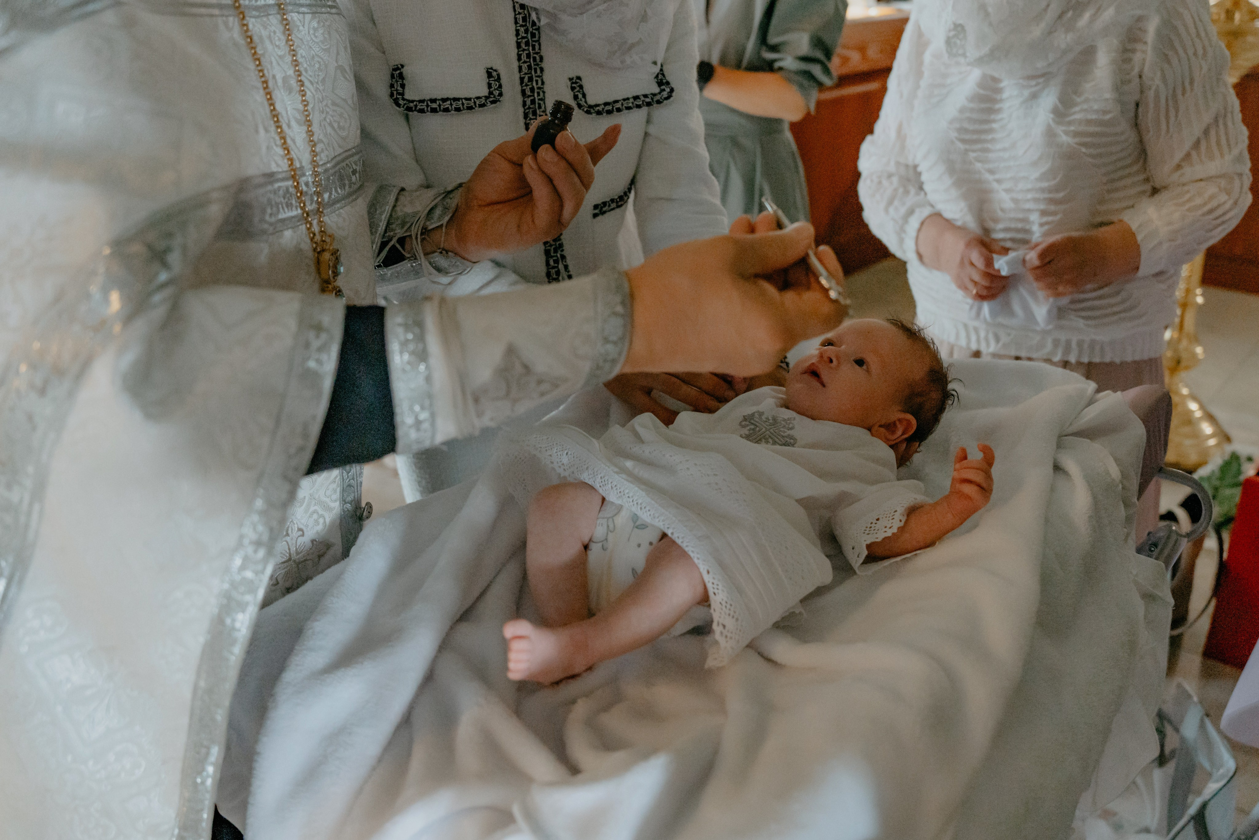 Таинство крещения Артема в соборе Ионна Предтечи