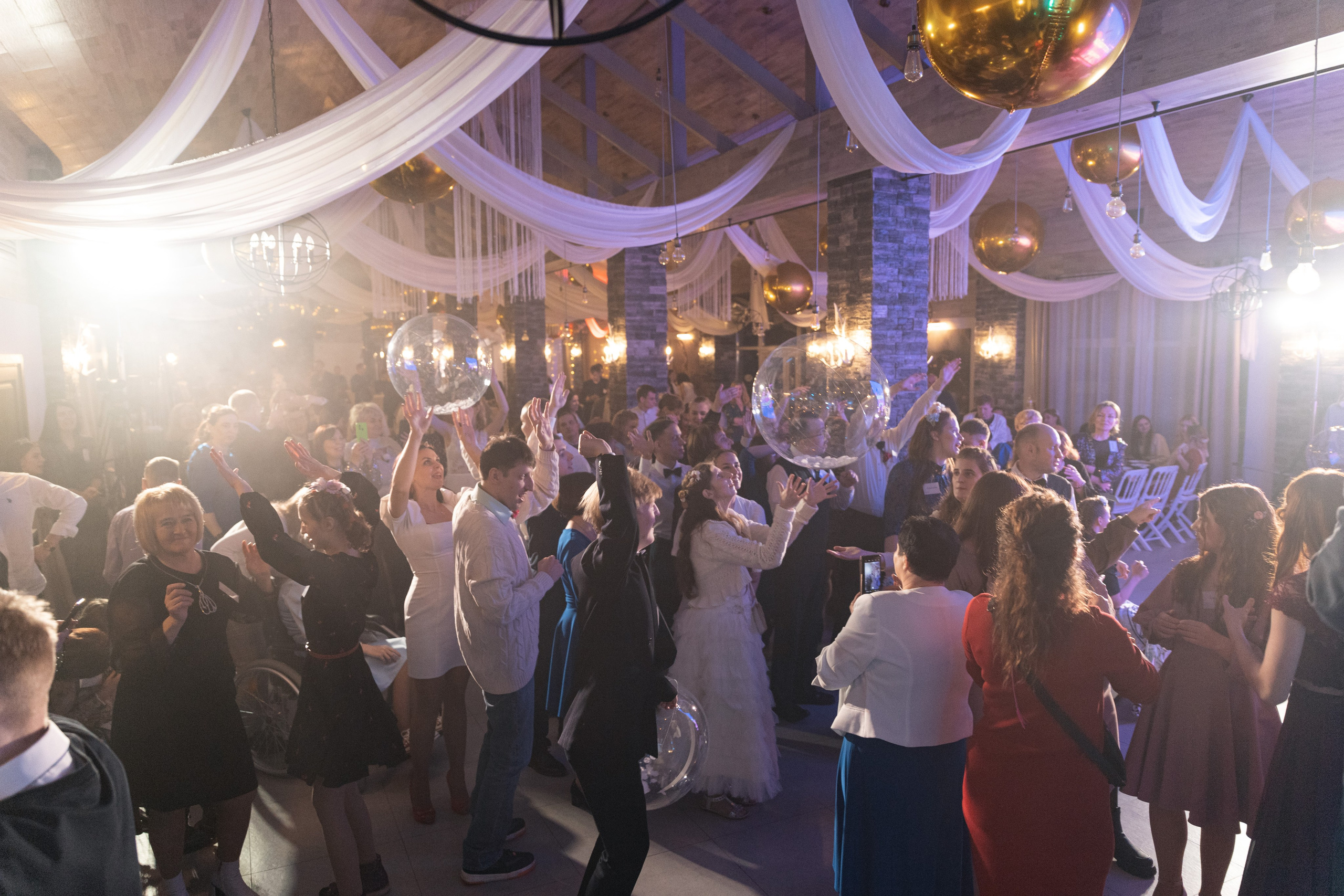 Night to Shine 2025. Репортажный и детский фотограф в Минске