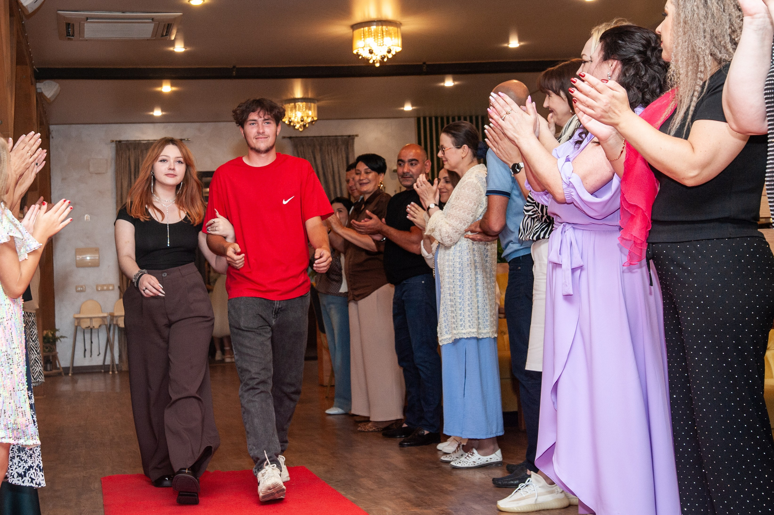 Выпускной МАОУ СОШ № 17 им. Эдуарда Есаяна. Свадебный и семейный фотограф Денис Лукьянов в Краснодаре, Краснодарском крае и Республике Крым