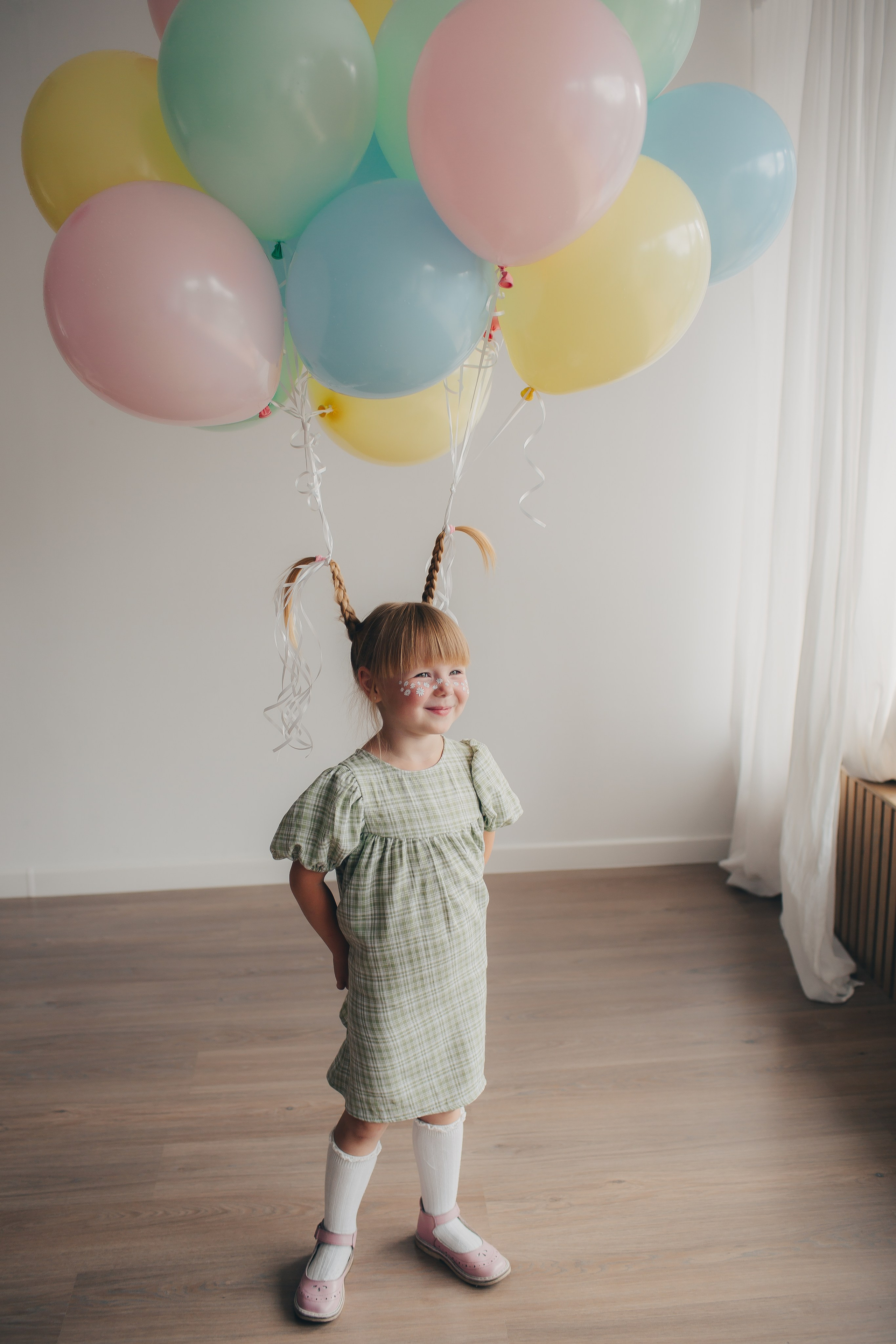 Необычная фотосессия с воздушными шарами. Фотограф Евгения Мальцева, Архангельск