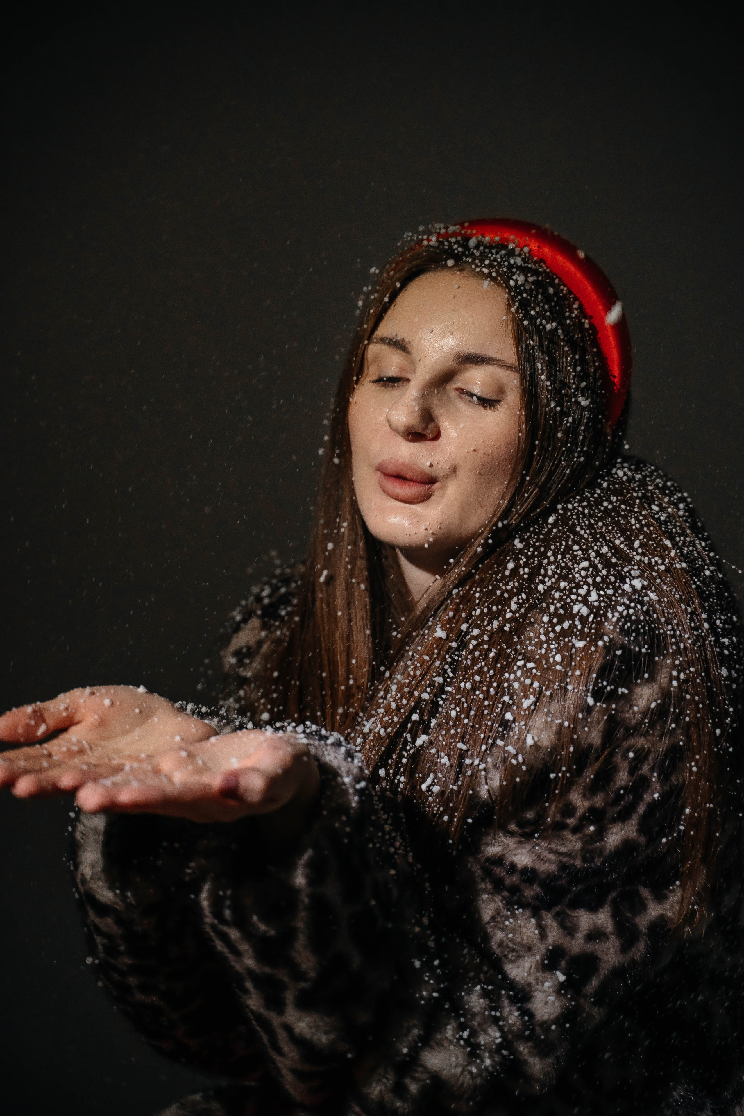 Катя, 30.11.25. Фотограф Виктория Казановская в Каменске-Шахтинском