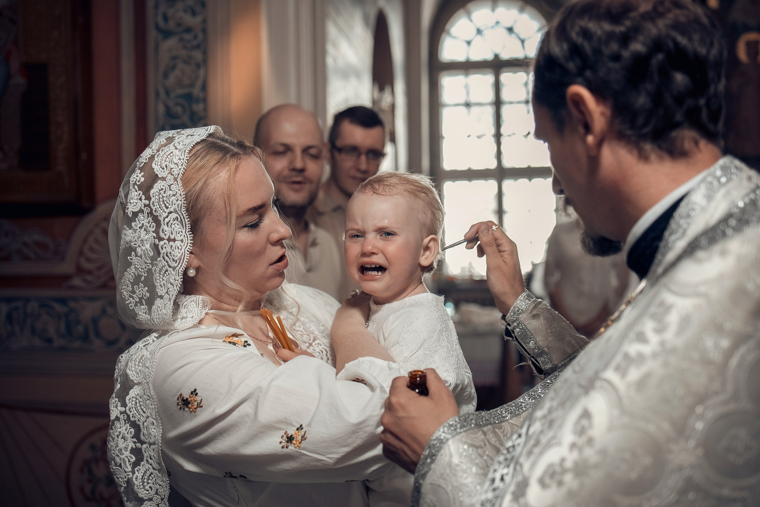 Стоимость таинства крещения. Семейный и детский фотограф в Москве в ЮАО Царицыно Алёна Асташкина