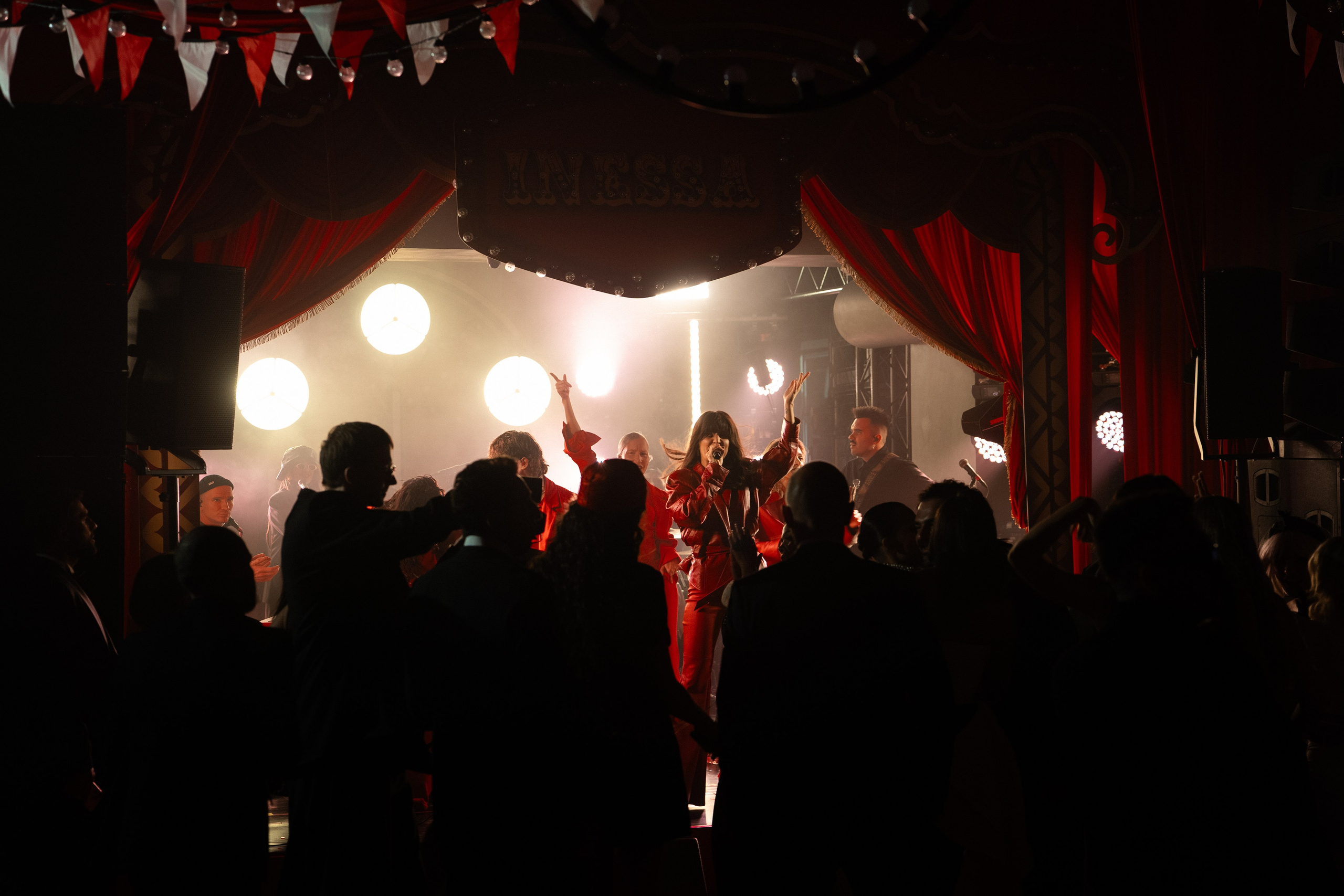 Circus party. Свадебный фотограф Михаил Мирзоян