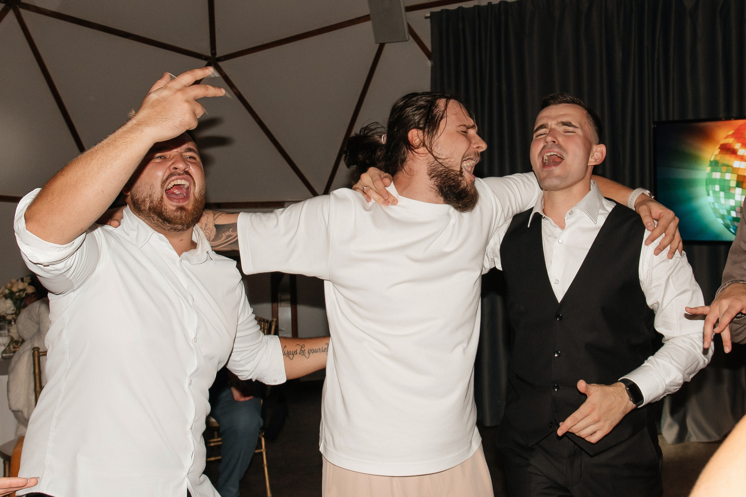 ANONS. Мария — Свадебный фотограф