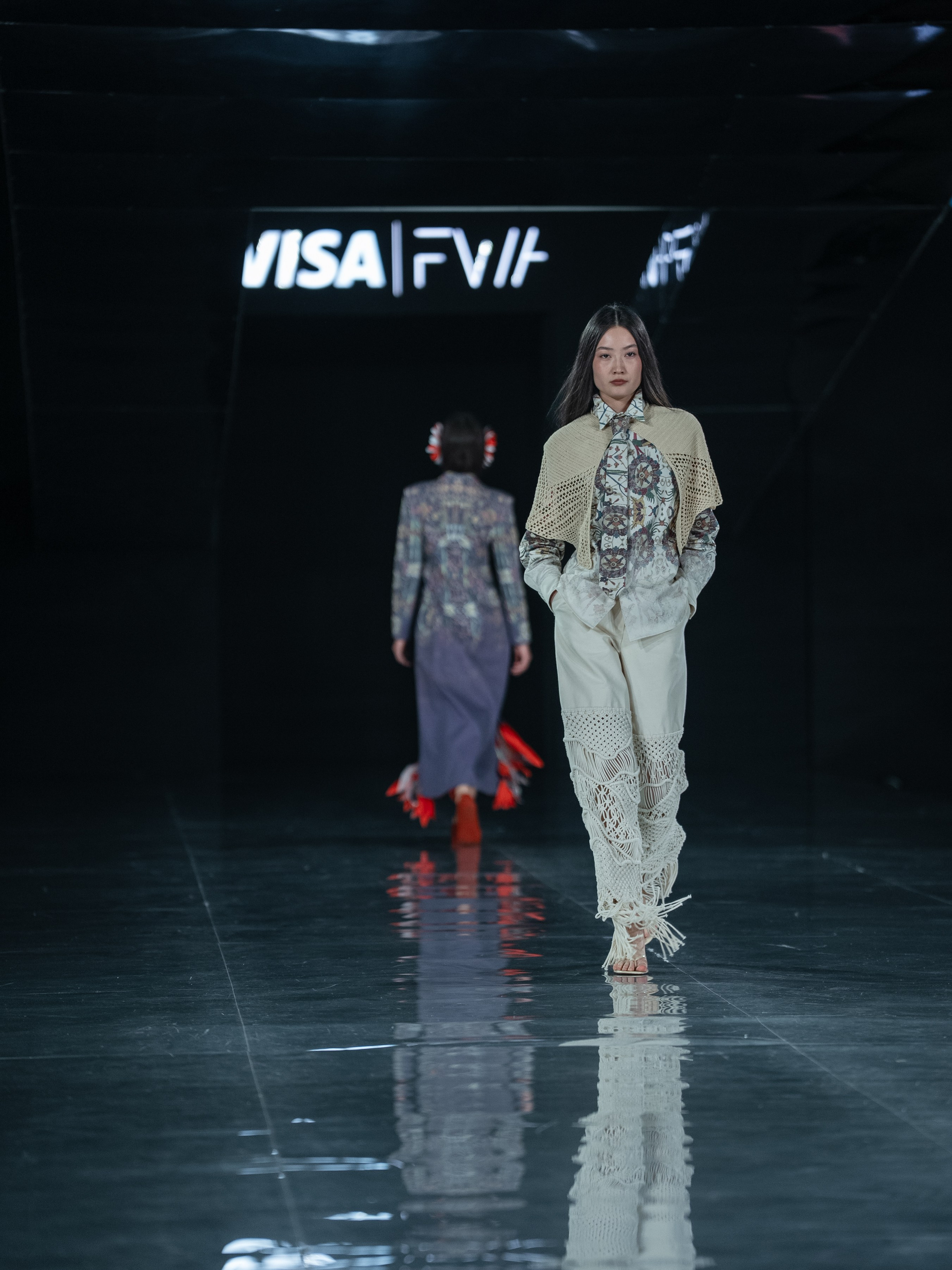 Visa Fashion Week Pre-Fall Mariko. Сайт Алматинского НЮ АРТ, будуар и фэшн фотографа Дениса Карпенко