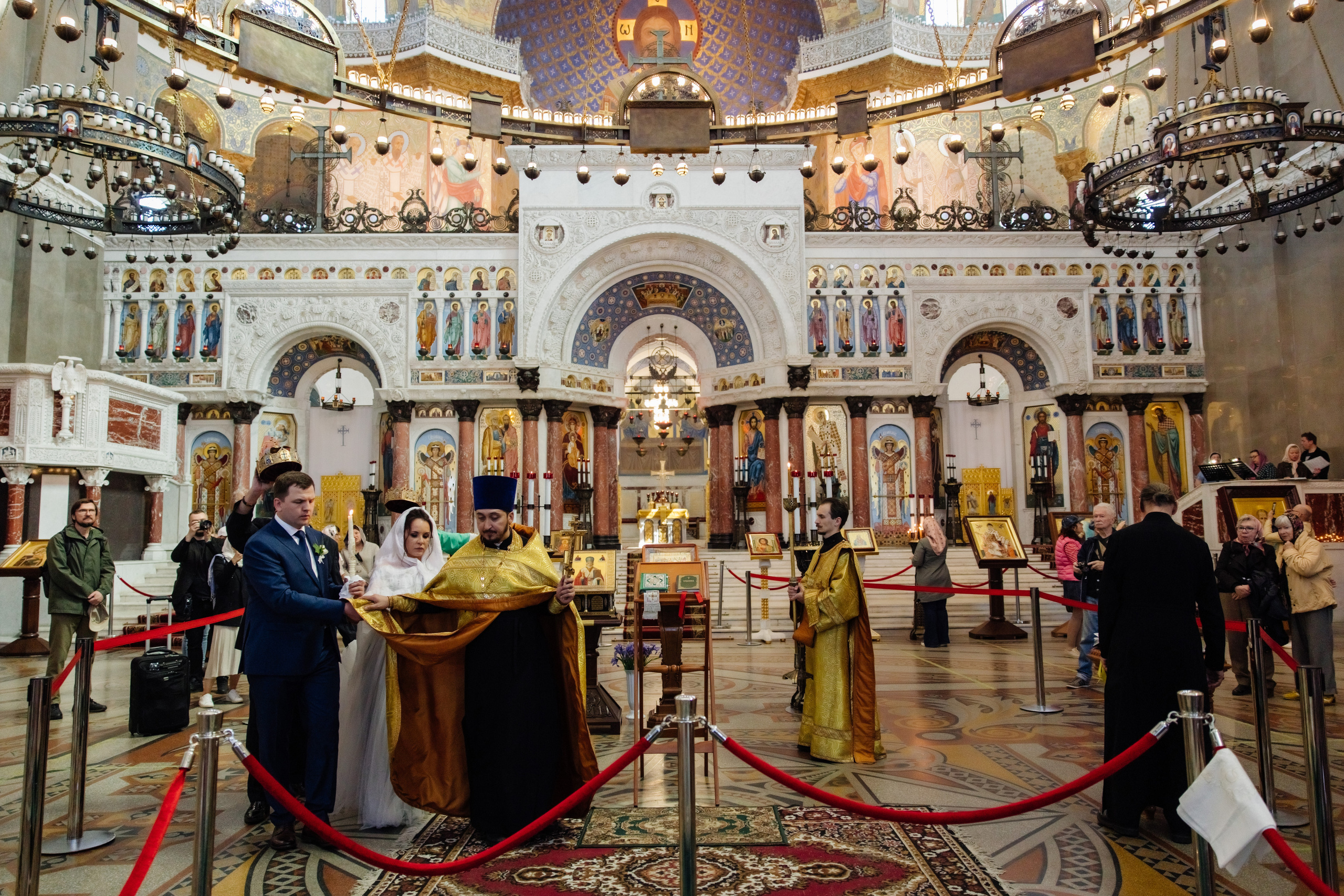 Венчание Лёши и Лены. Репортажный фотограф Ольга Кочетова в Москве