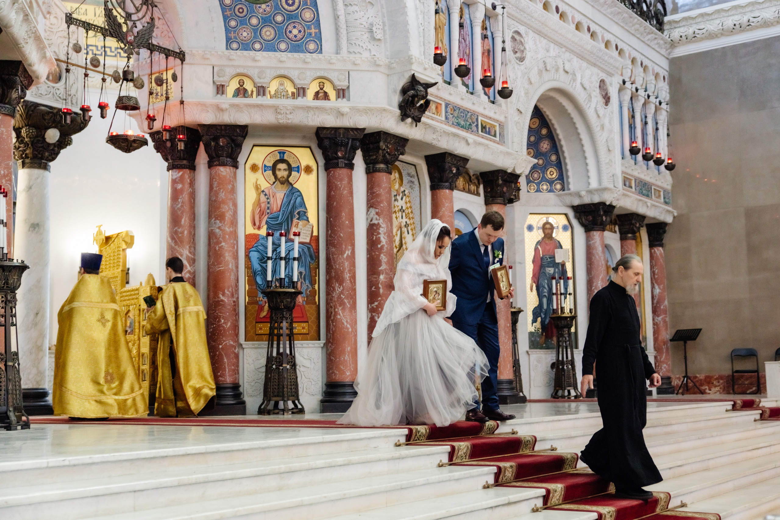 Венчание Лёши и Лены. Репортажный фотограф Ольга Кочетова в Москве