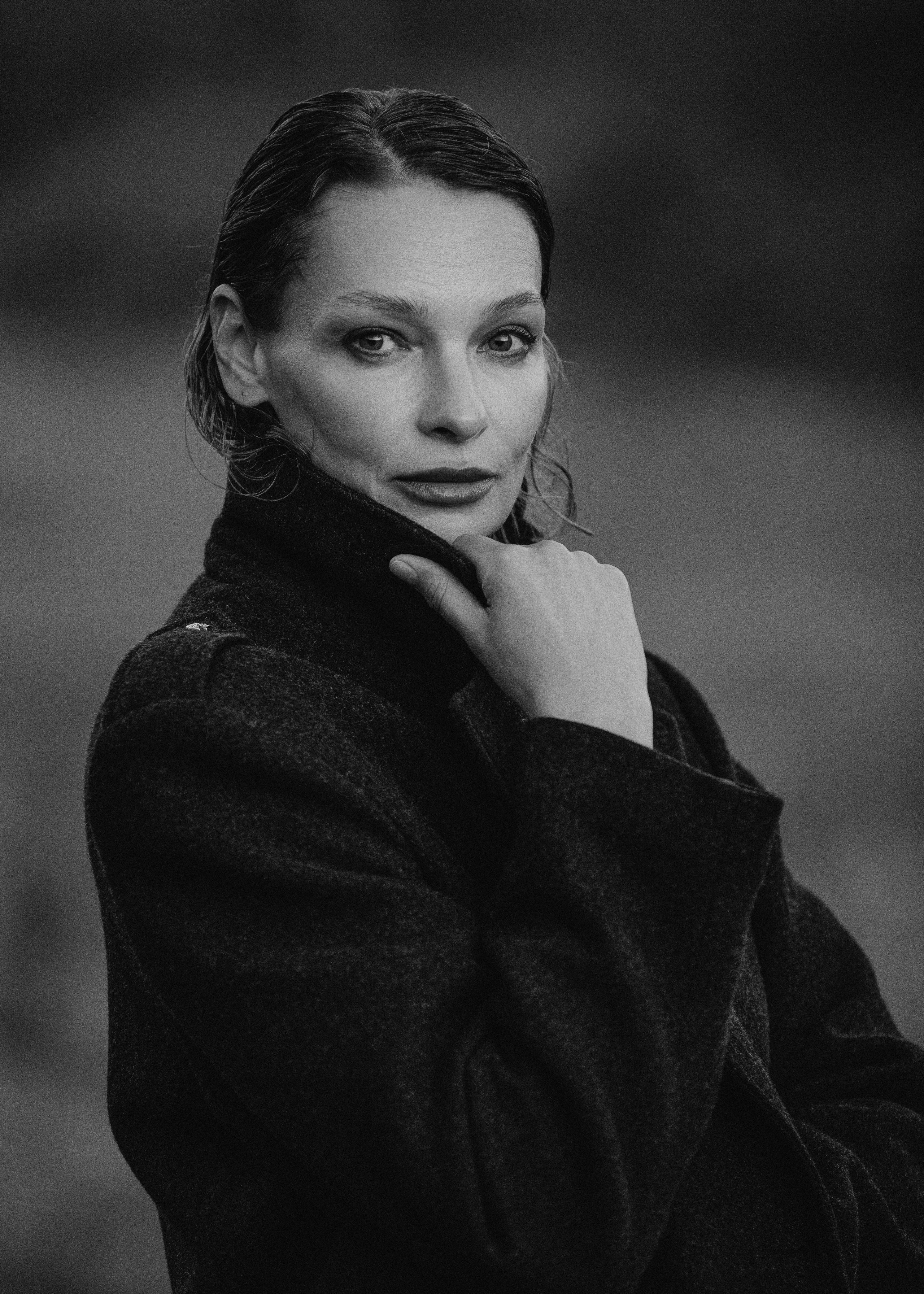 Галерея студийных женских портретов + стрит