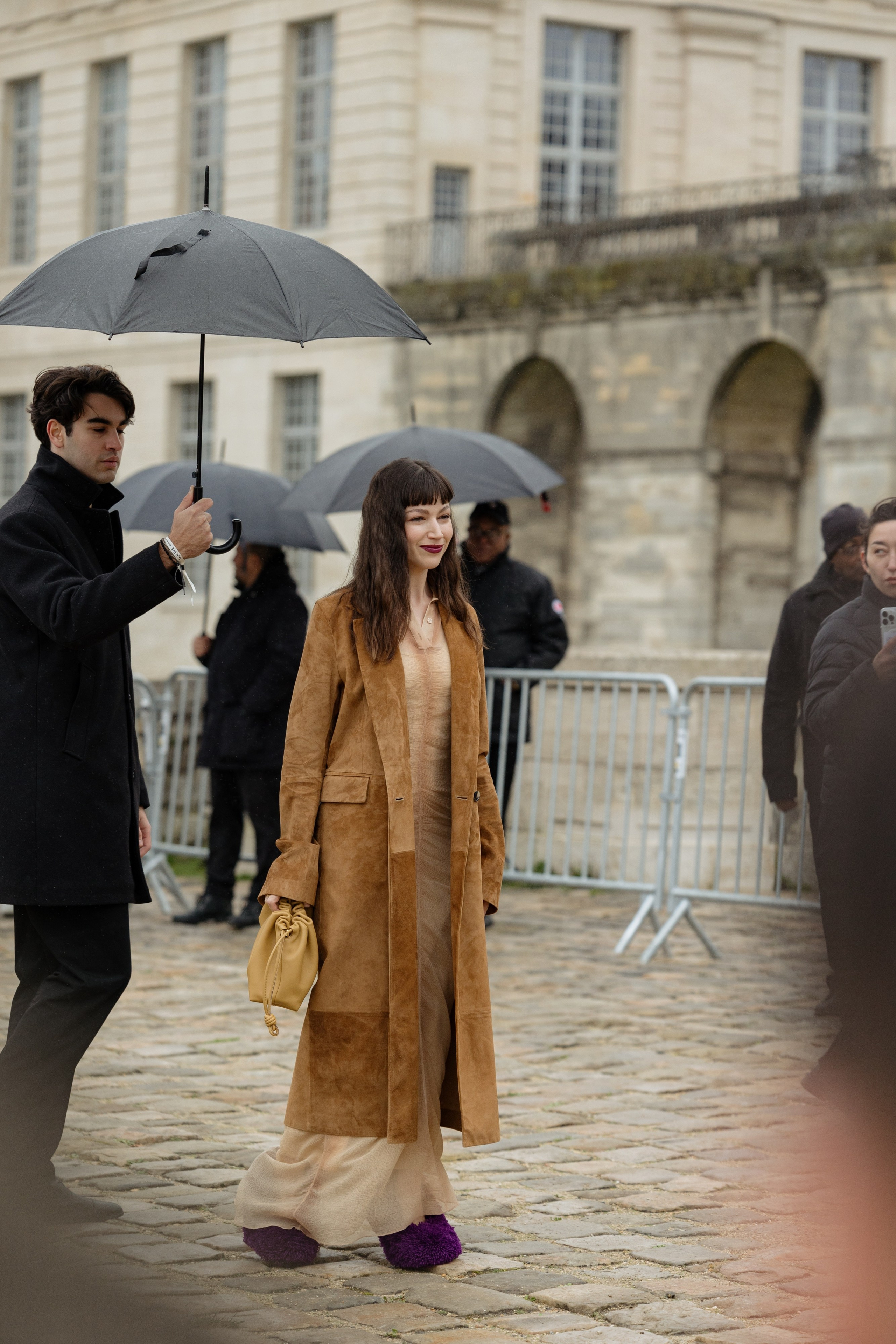 LOEWE PFW WOMENSWEAR FALL-WINTER 24/25. Photographer in Milan Ivan Goncharov