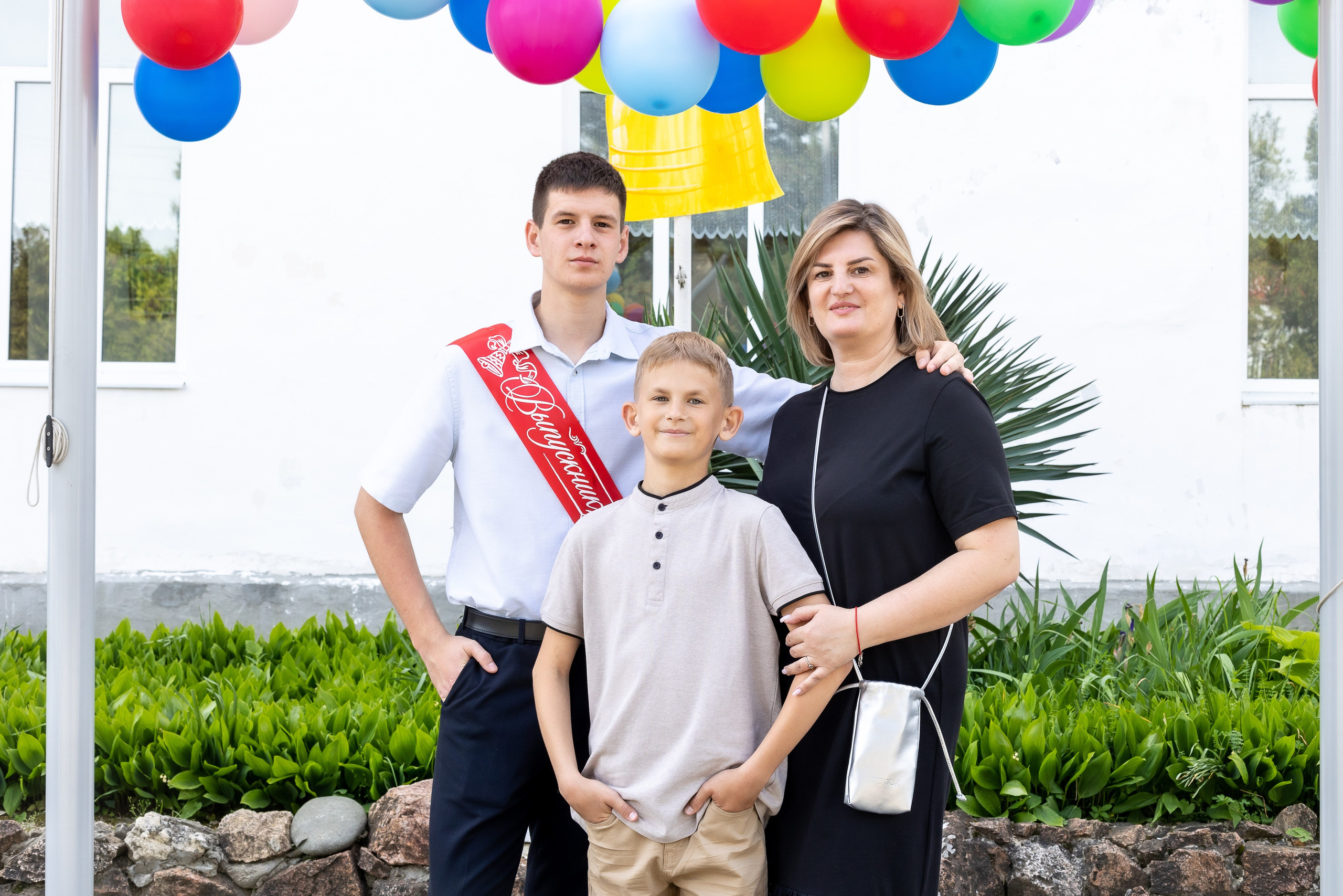 Последний звонок. Выпускные альбомы Майкоп, Краснодар Елена Золотарева