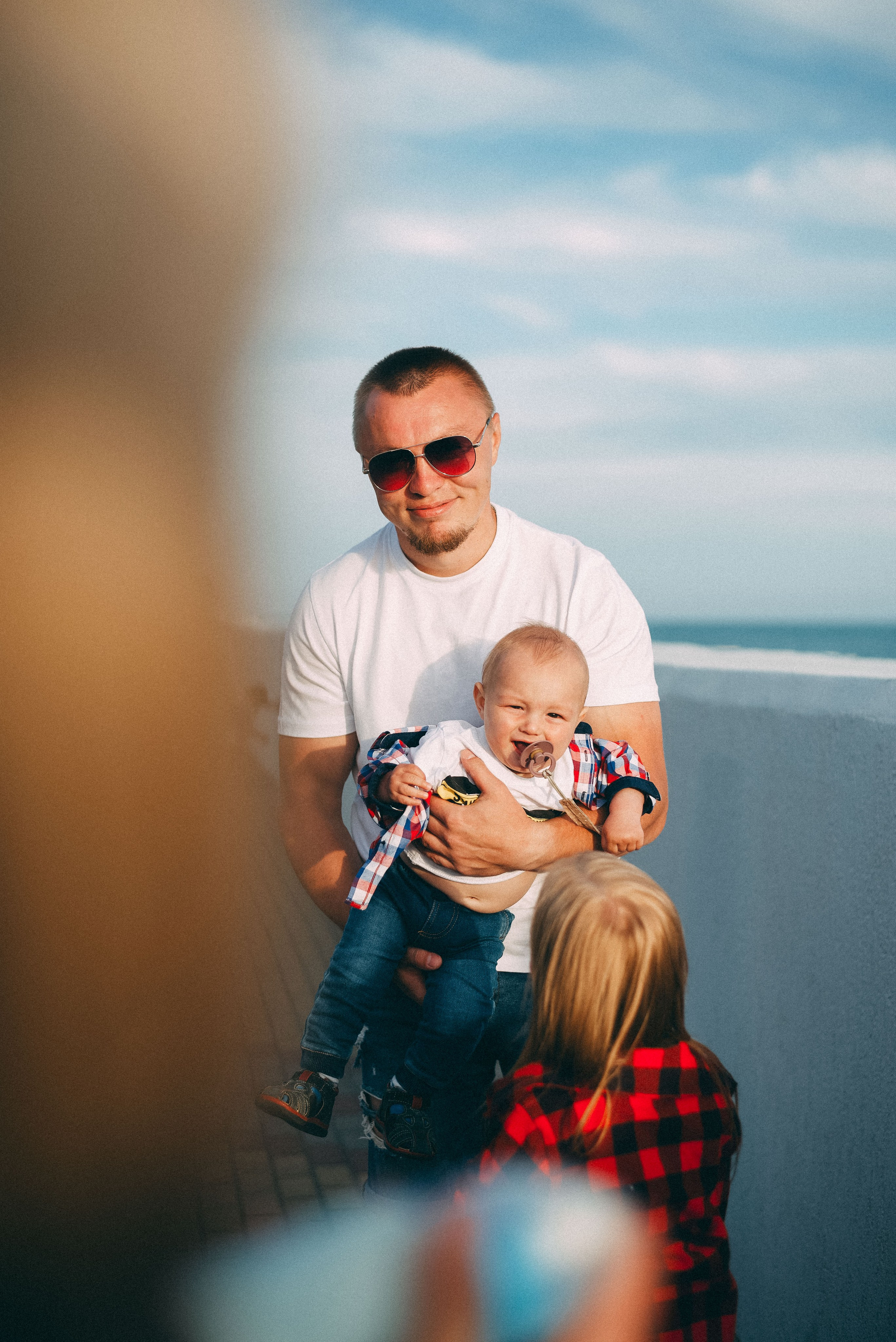 Фотосессия в Сириусе набережная олимпийского парка. Фотограф в Сочи — Маргарита Поганова