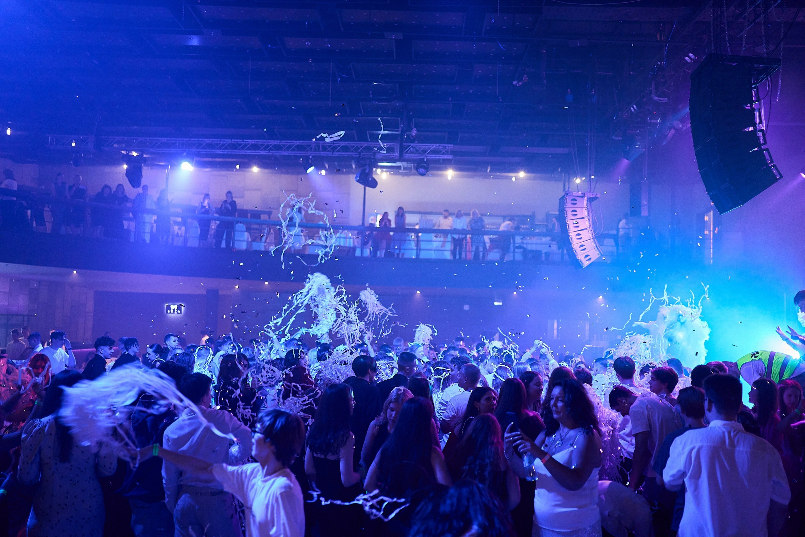 Выпускной 9 класс 2024. Фотограф и Видеограф в Москве. Олег Корушев