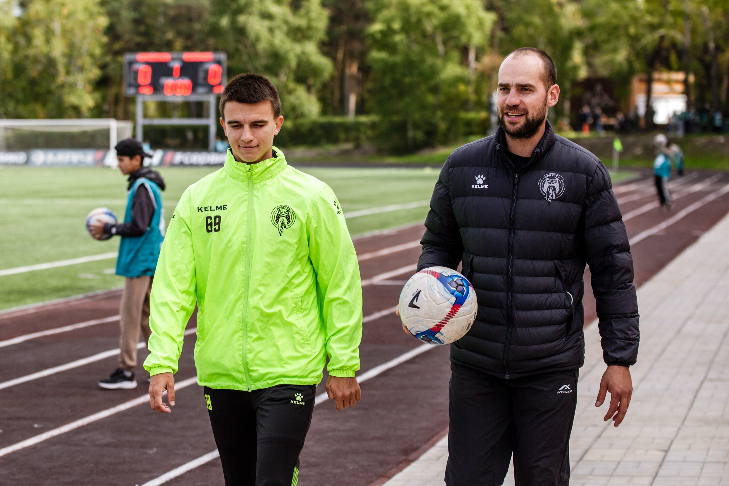 Первенство России по футболу LEON-Вторая лига Б | ФК Иркутск — Космос (Долгопрудный) | 14.09.25. Фотограф в Иркутске Евгения Айвазова