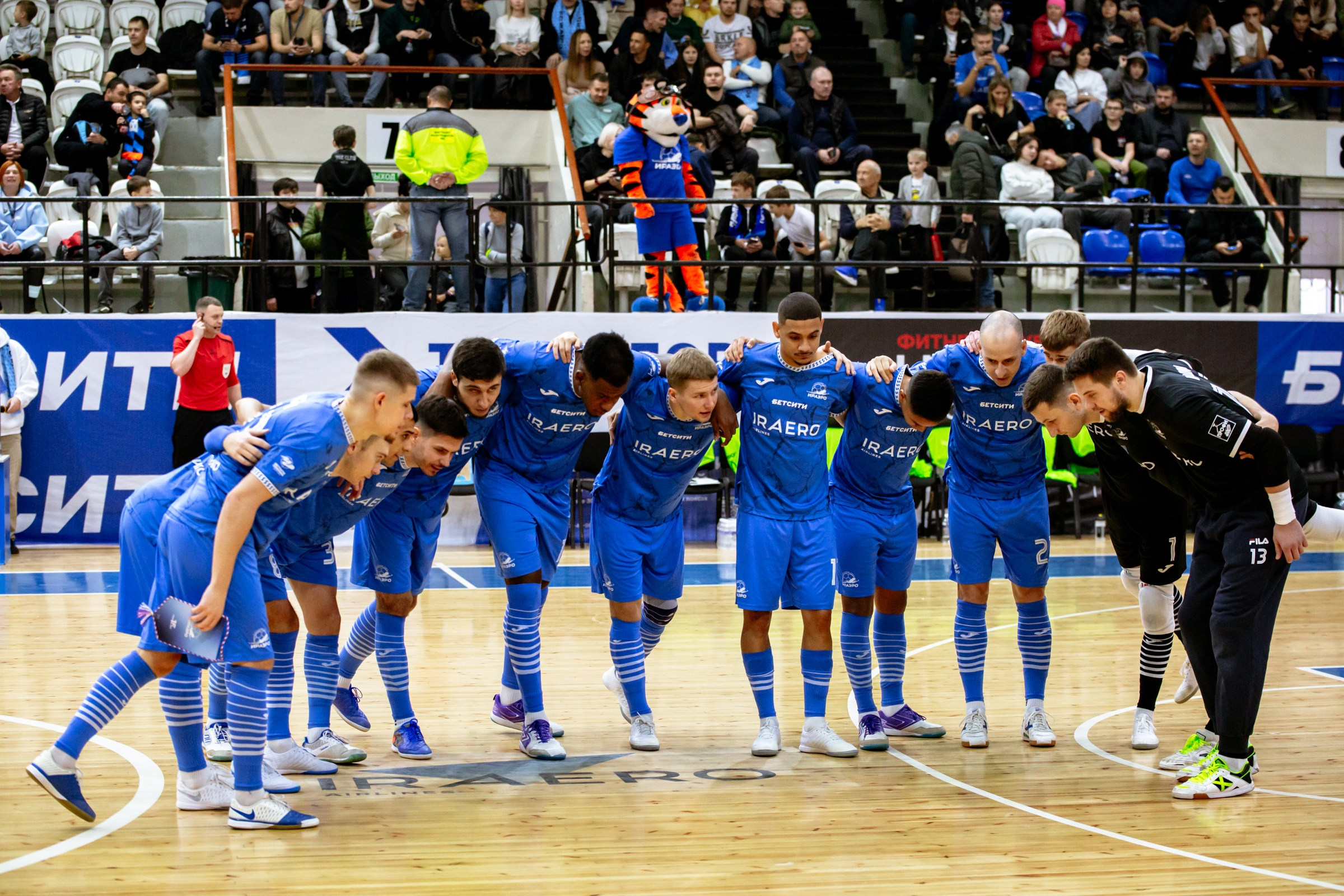 БЕТСИТИ Суперлига по футзалу | ИрАэро — Синара | 11.10.25. Фотограф в Иркутске Евгения Айвазова