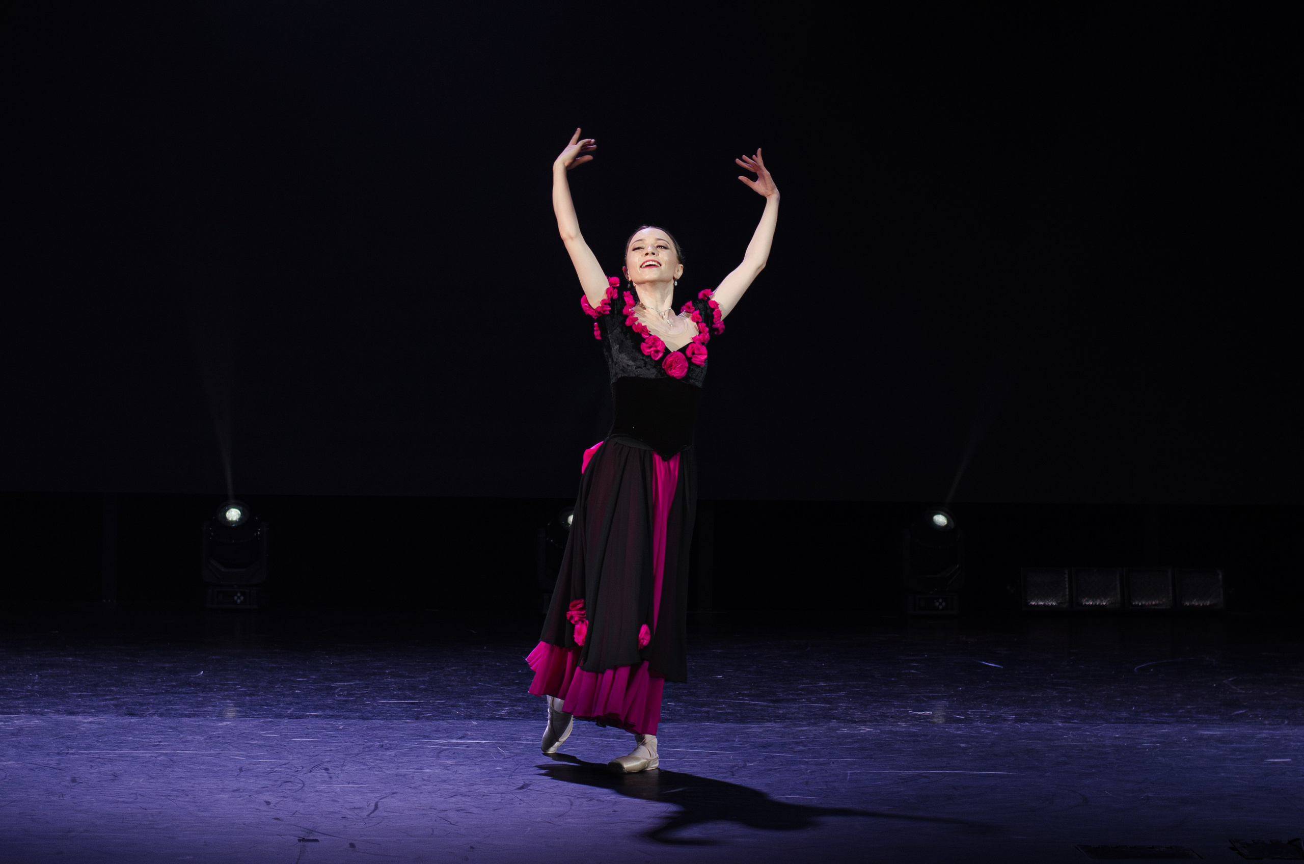 Гала-концерт Всероссийского фестиваля любительского балета Aurora PRIX — 2025. Портретный и репортажный фотограф в Санкт-Петербурге Варвара Жукова