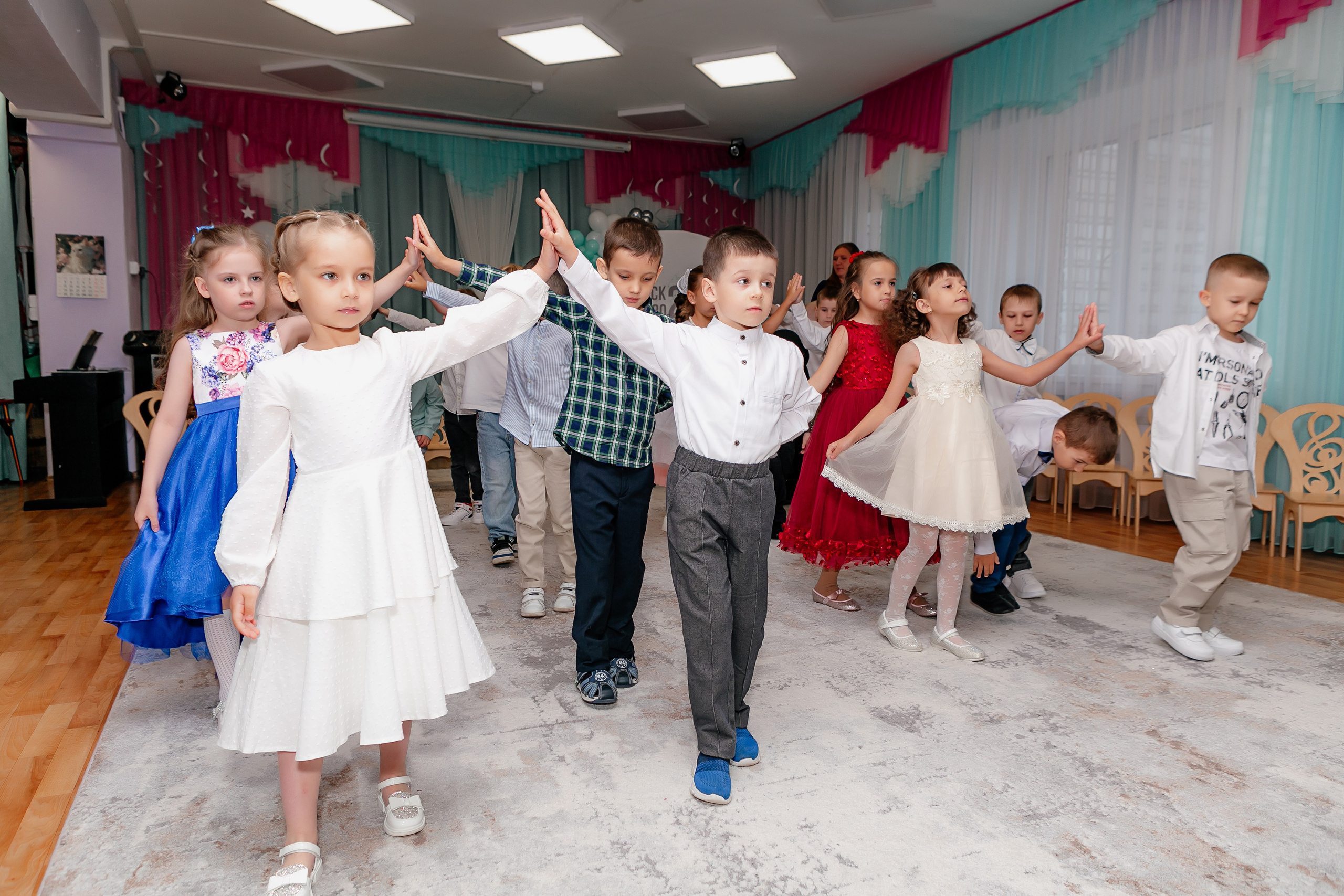 ВЫПУСКНОЙ ДЕТСКИЙ САД. Контент фотограф, съемка для маркетплейсов, фуд съемка и репортажи в Новосибирске Ралия Галеева