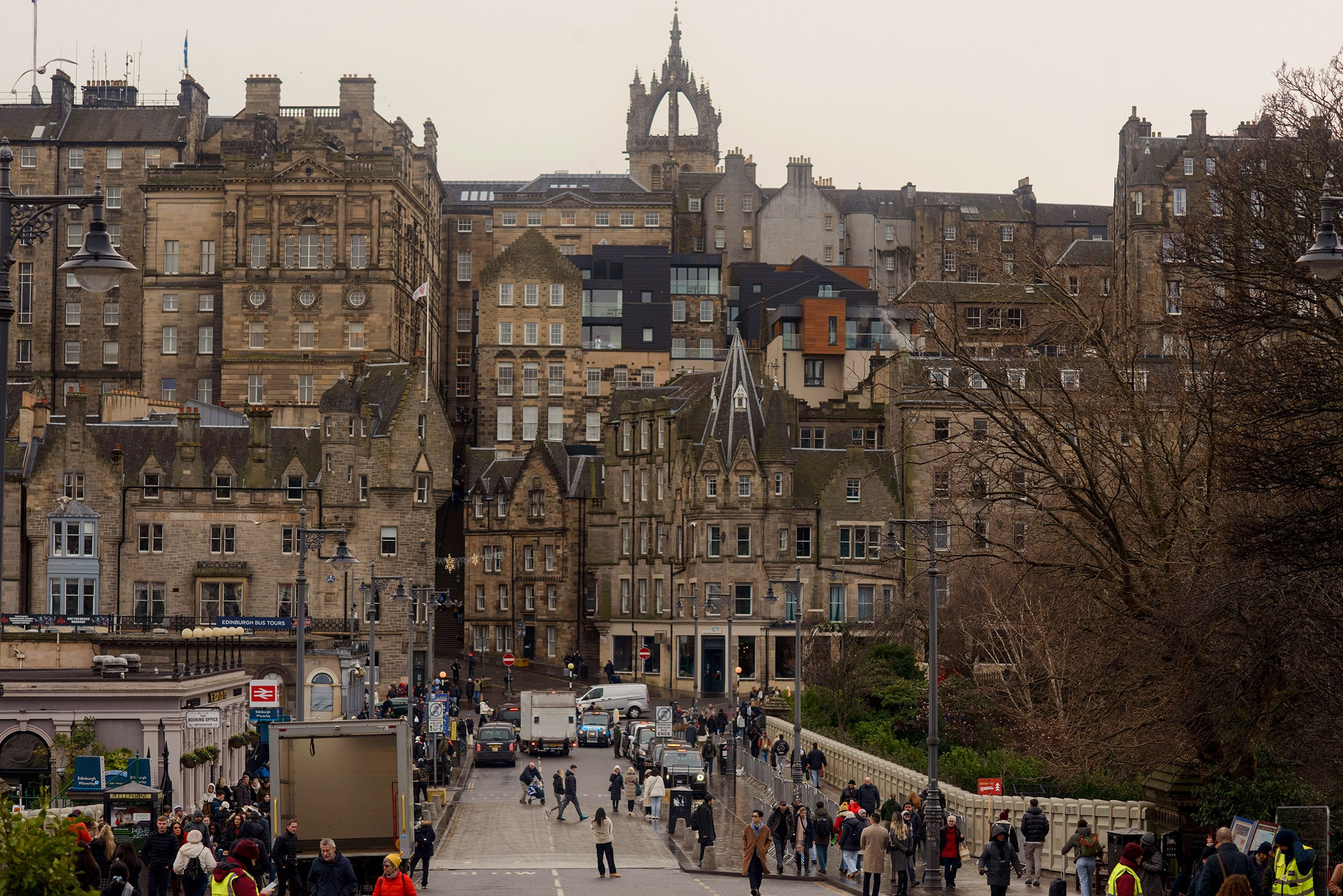 Photoshoot in Edinburgh City. Elena Carruthers family photographer in Scotland (Edinburgh, Glasgow)