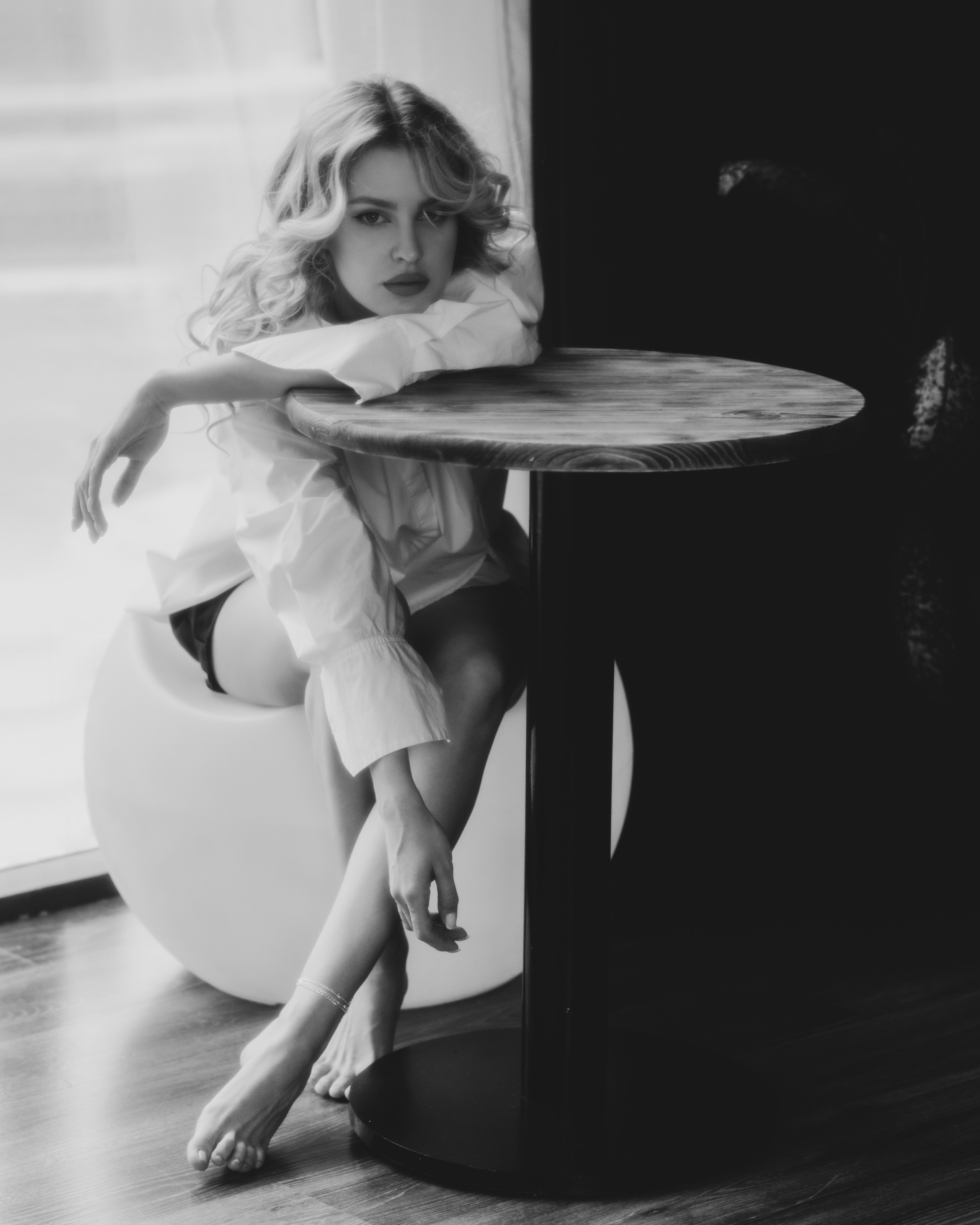 Контакты. ФОТОГРАФ Гульнура Касенова