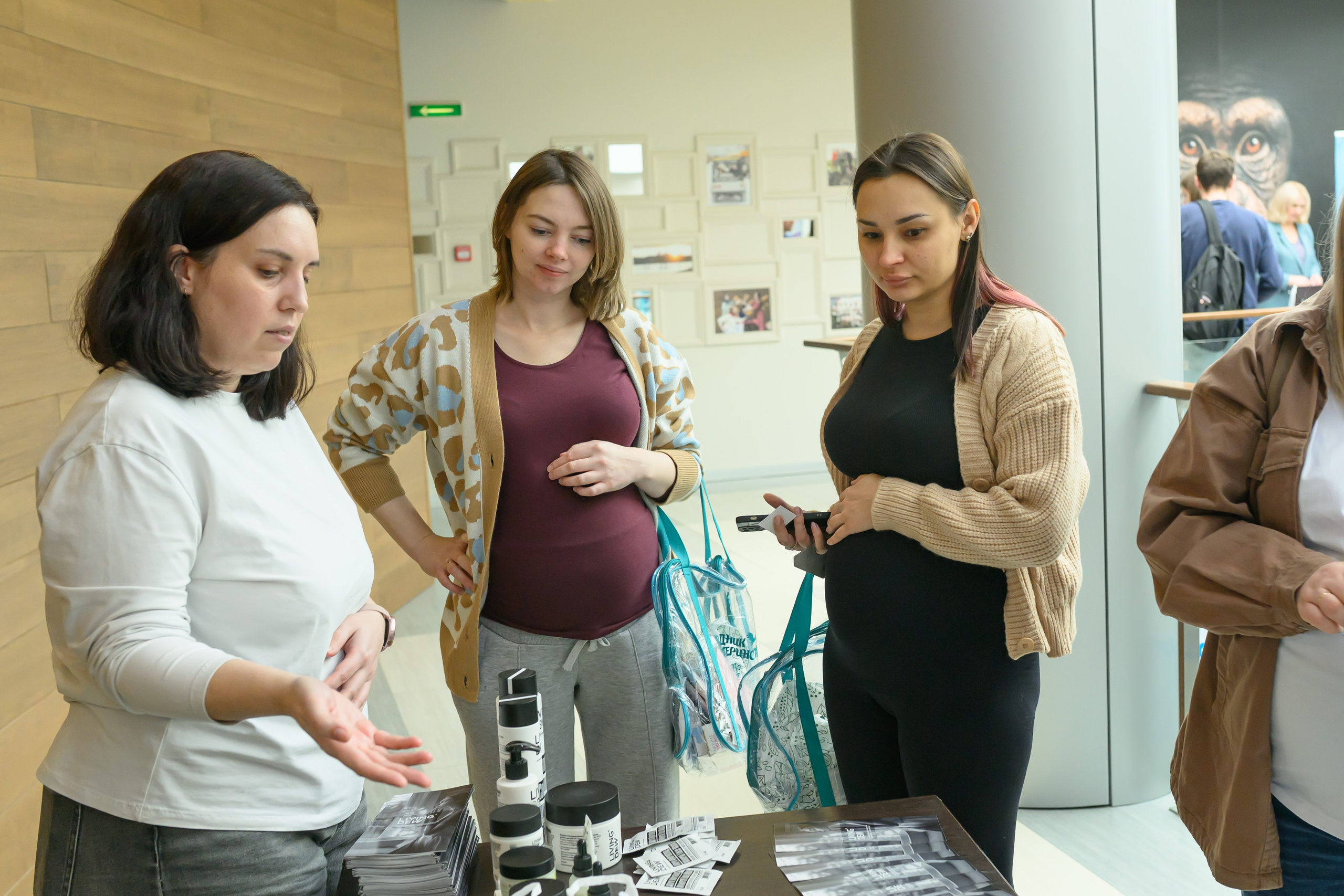 Фотоотчет праздника материнства февраль 2026 г. Профессиональный фотограф Елена Красилина г.Ярославль, г. Рыбинск