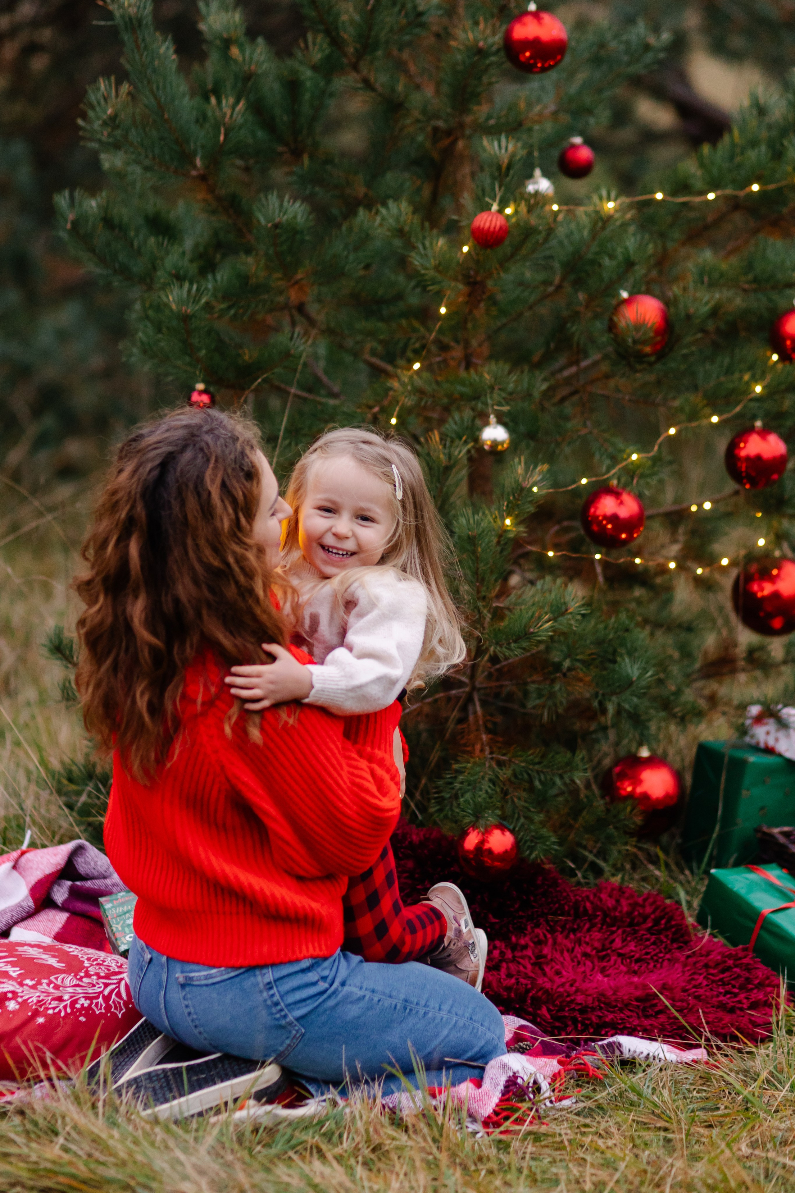 Weihnachtsminis 2024 München. Семейный фотограф в Мюнхене Даша Антипина