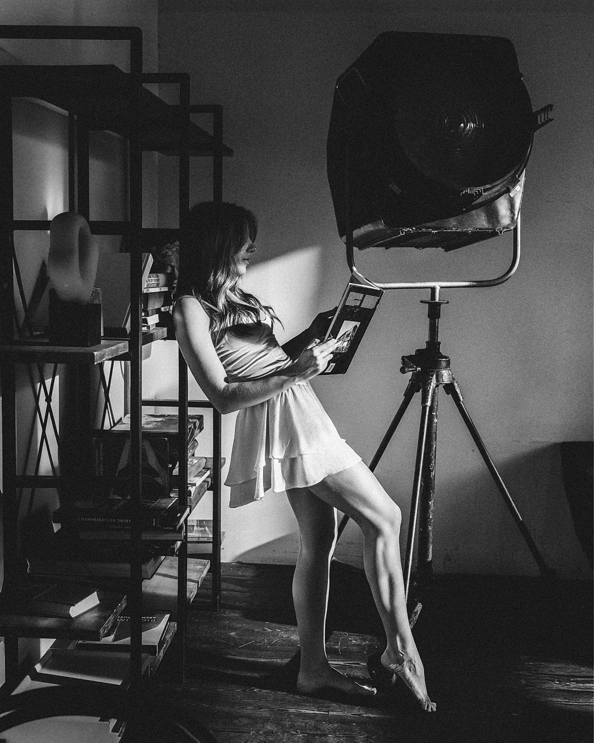 Элегантный образ девушки в красивом платье. Авторская фотосессия от опытного фотографа Евсеевой Марины