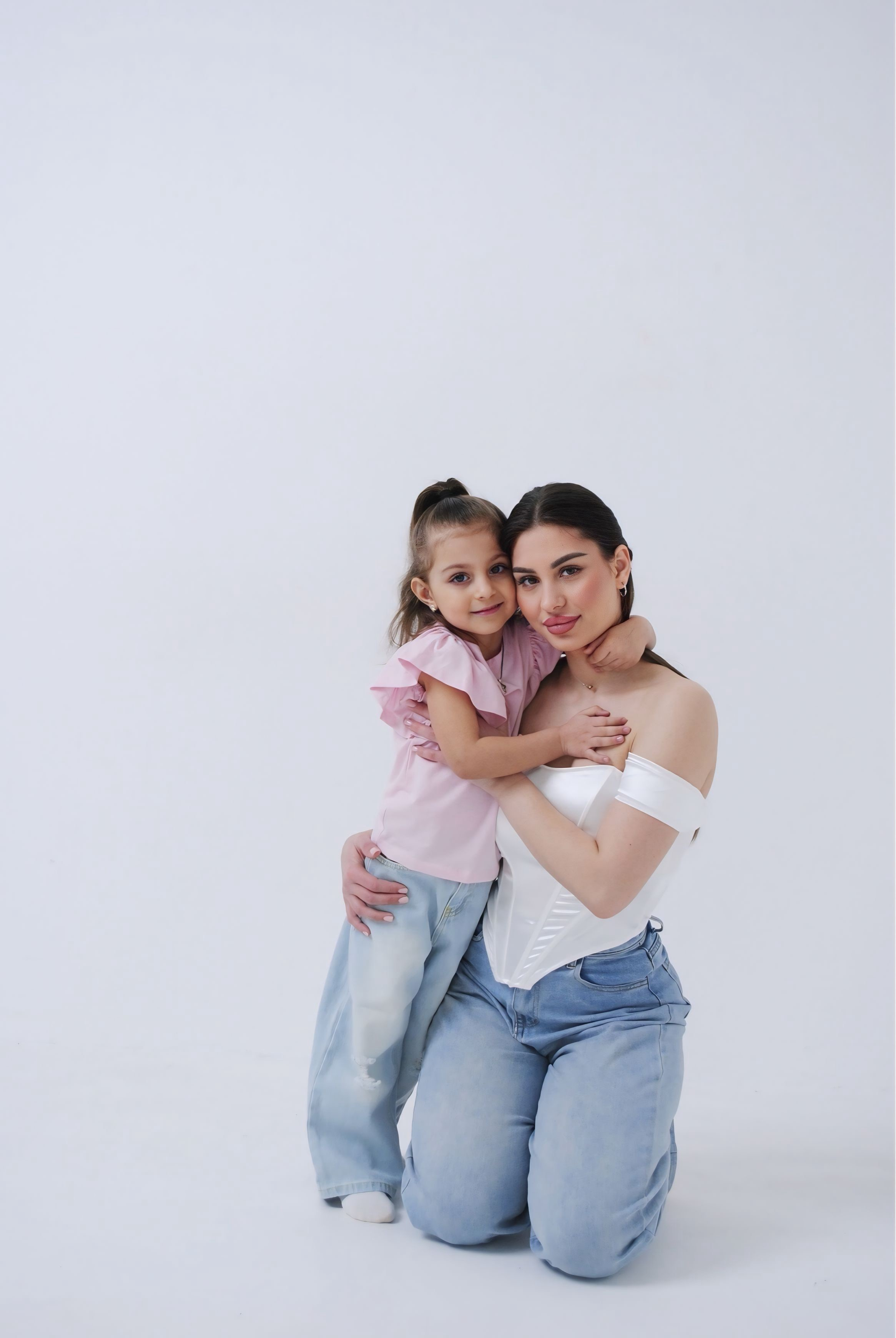 Настя и дочь. Фотограф Мария Мусаелян