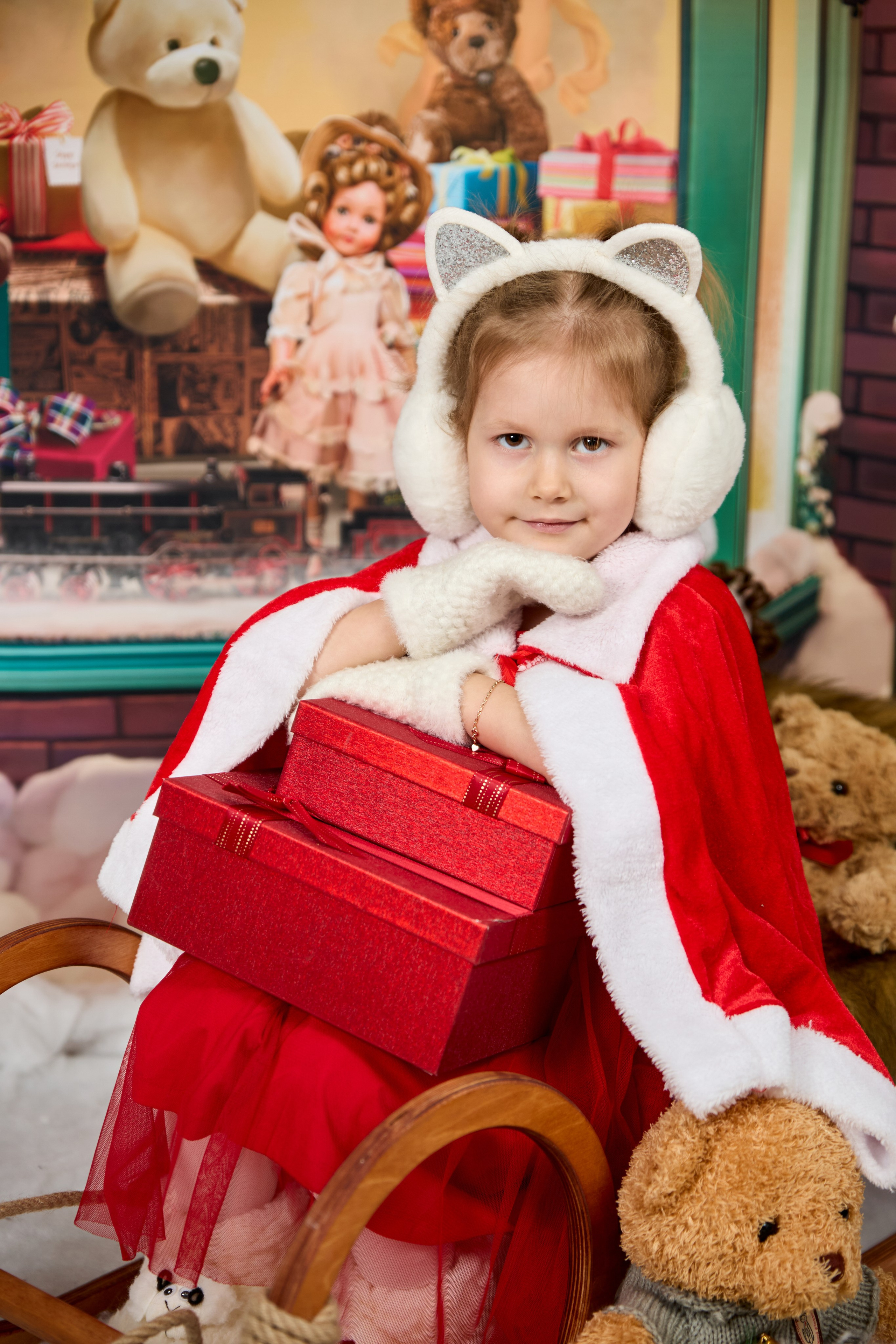 «Магазин игрушек». Выпускные альбомы в Донецке и ДНР. Фотограф Донецк и ДНР