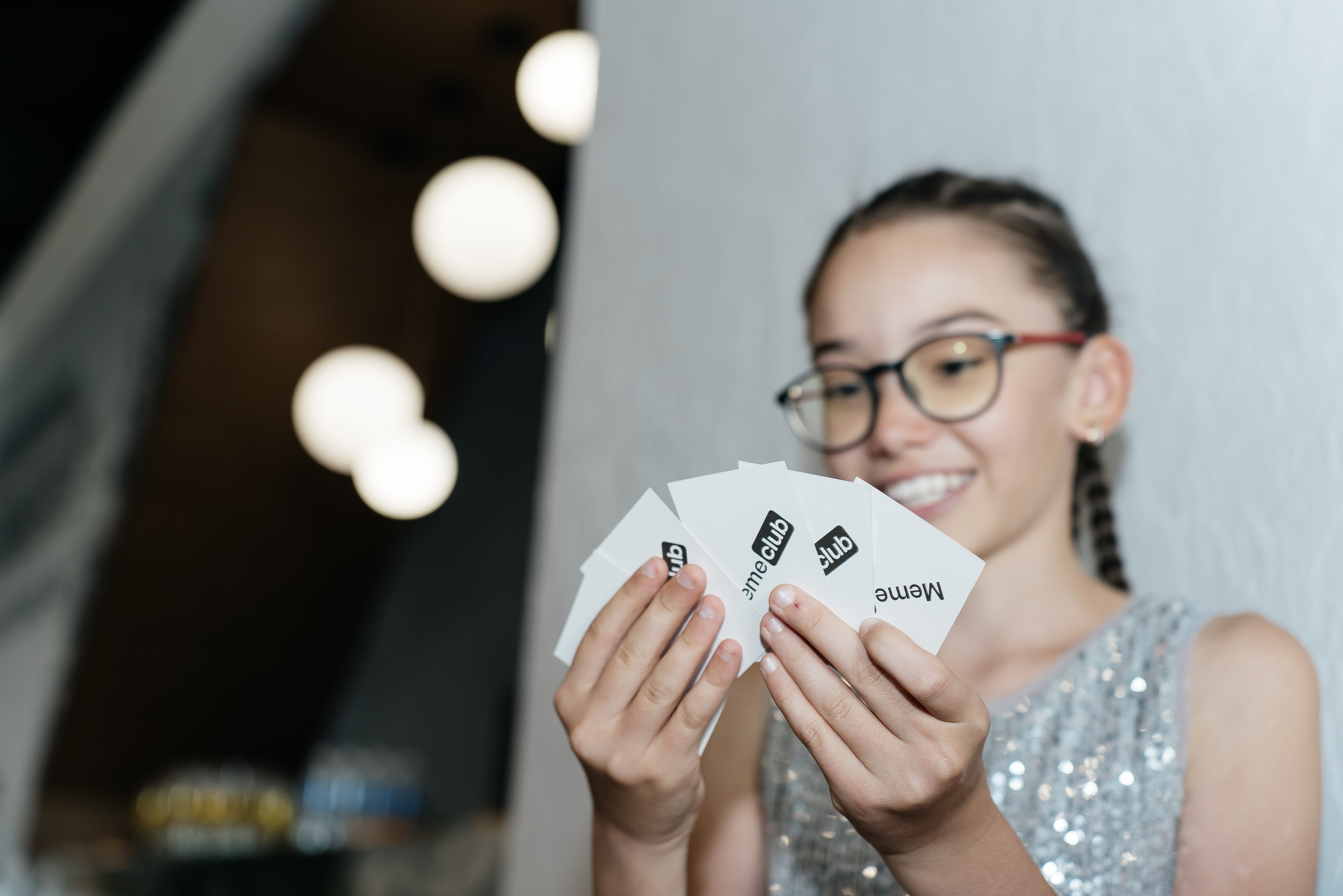 В отели. Для тех, кто не ждёт удачи, а создаёт её. Каждая фотосессия — это твой момент, твой стиль, твой успех. 📸