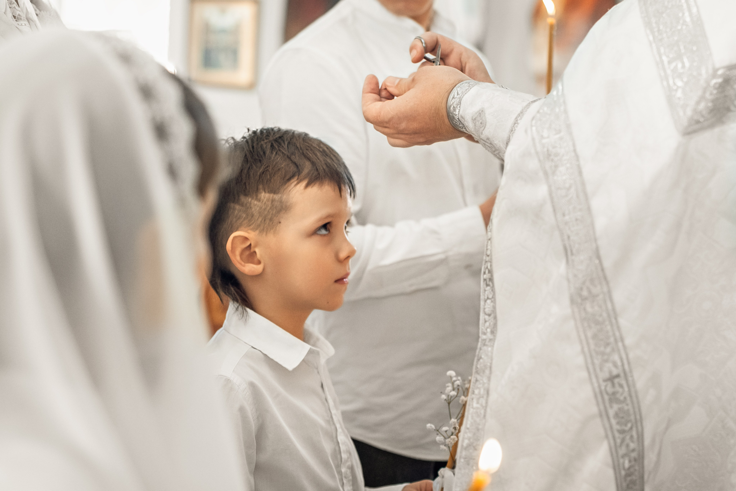Крещение в храме Благовещения Пресвятой Богородицы. Церковный фотограф на Таинство Крещения и Венчания в Оренбурге и Оренбургской области Екатерина Белкина