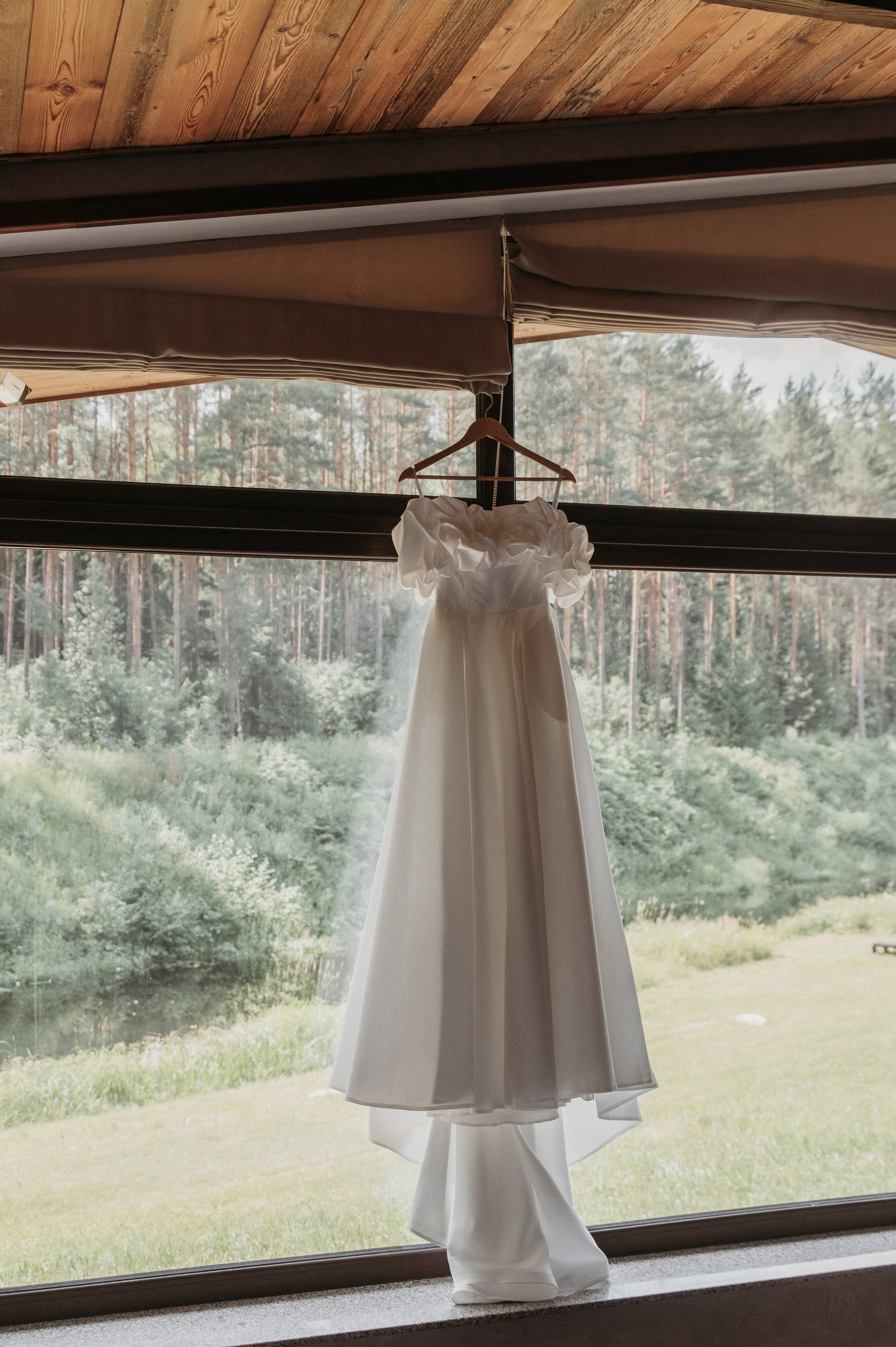 Свадебная фотосессия с утром невесты и красивым свадебным банкетом. Свадебный фотограф в Твери, Москве и Санкт-Петербурге Денисова Екатерина