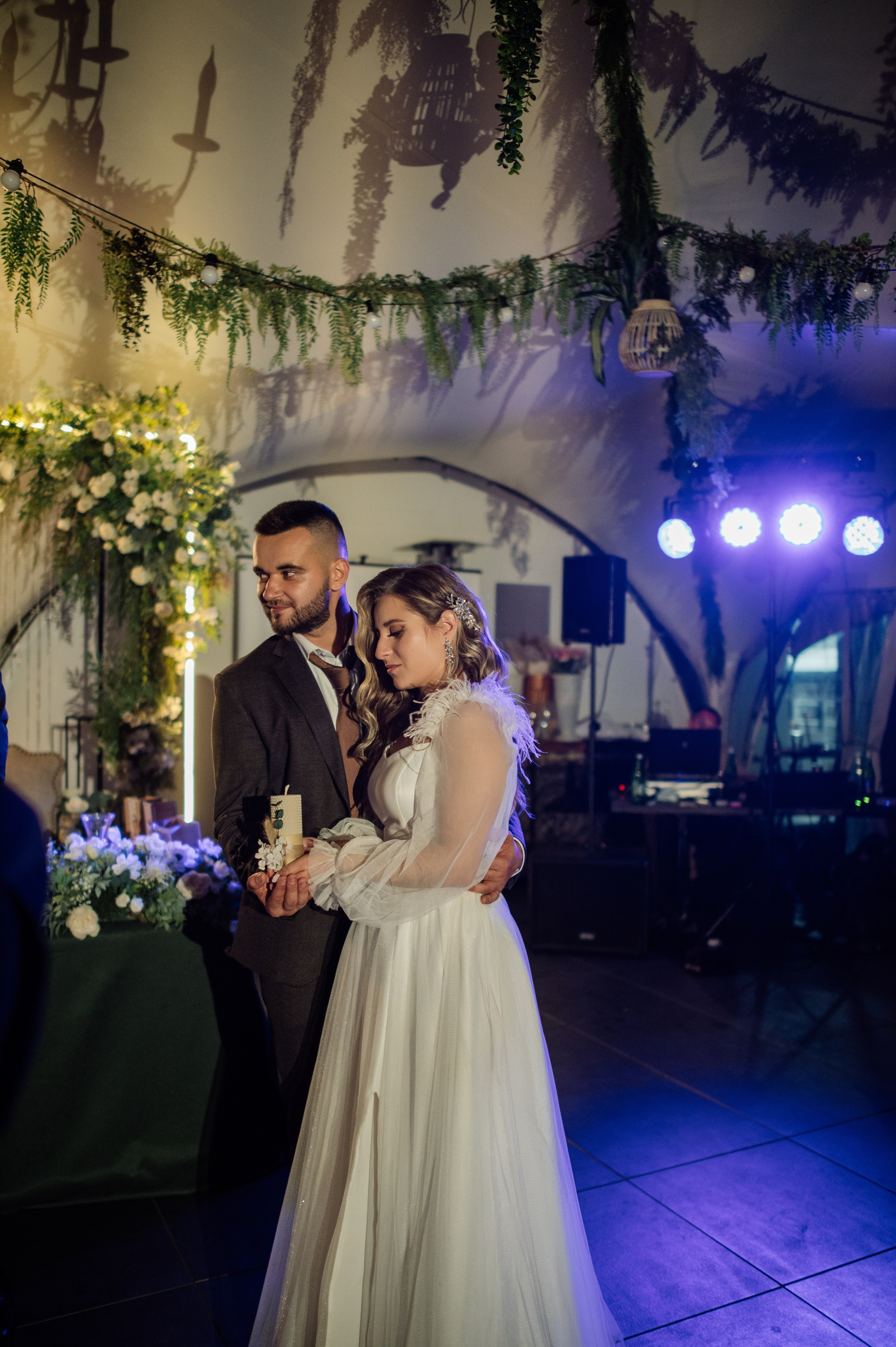 Свадебная фотосессия в Брянске, ресторан «Инжир». Свадебный и репортажный фотограф видеограф Брянск/Москва