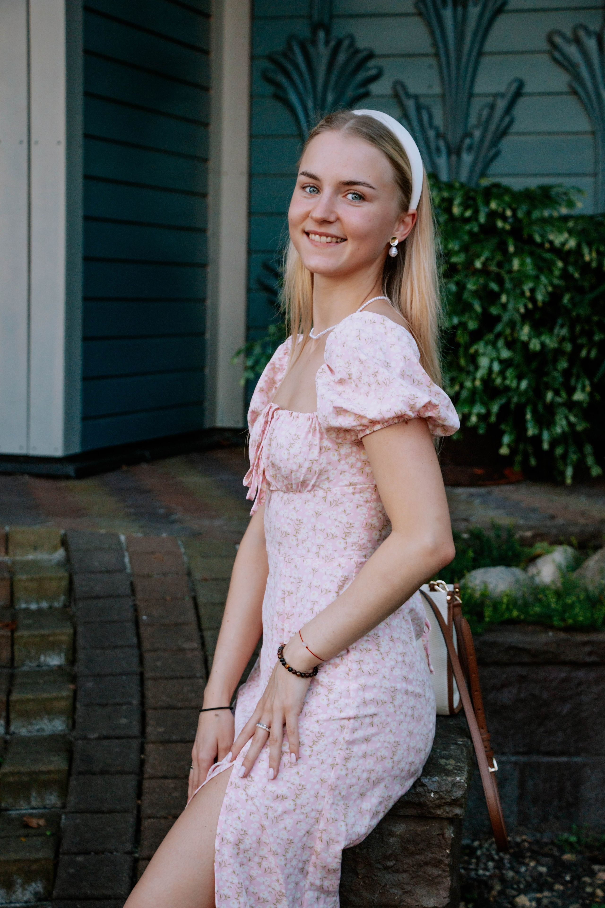 Диана. Бережно сохраняю ваши чувства и истории на своих фотографиях