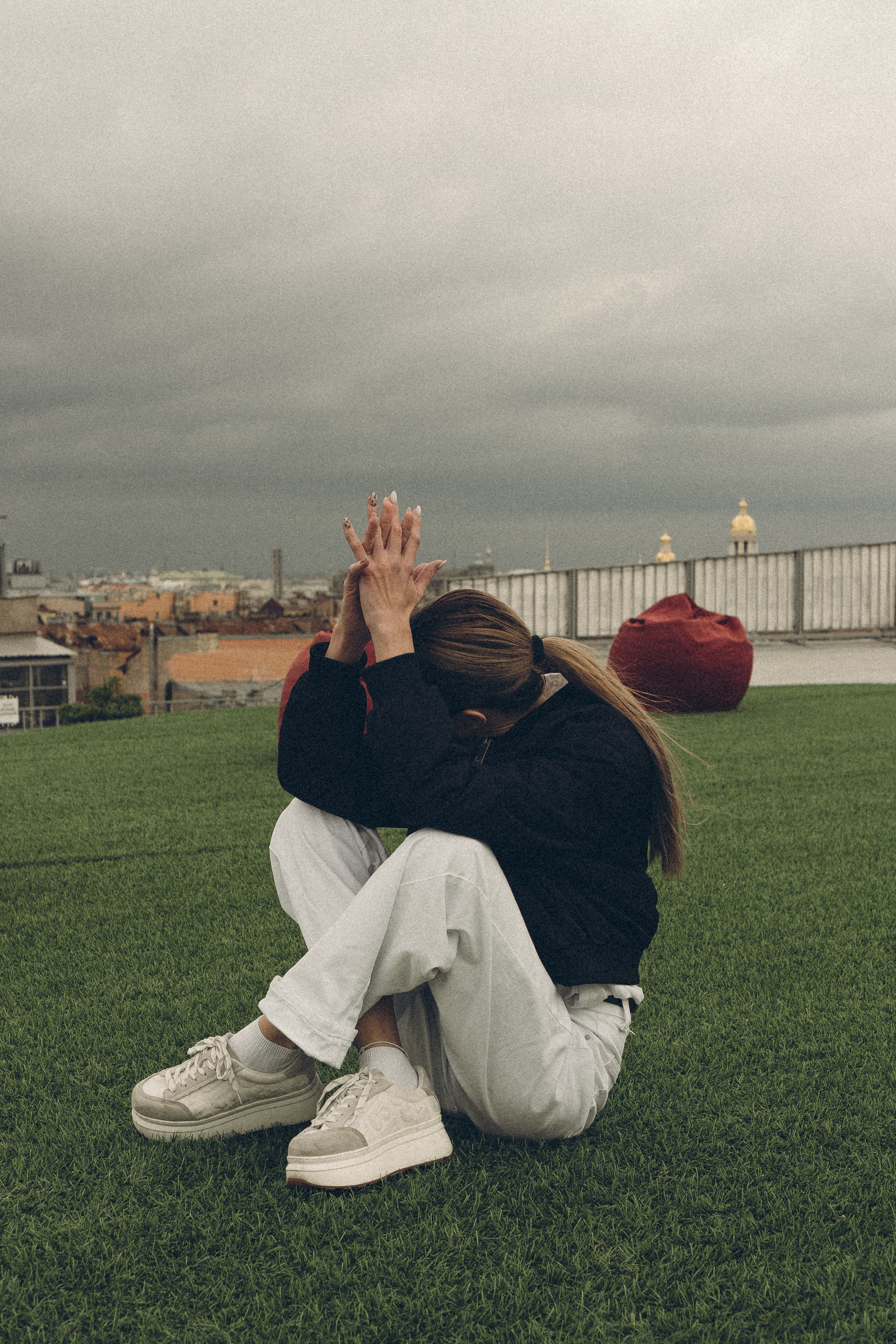 МЫ ГУЛЯЛИ ПРО КРЫШАМ ПИТЕРА. Профессиональный фотограф, Санкт-Петербург — Виктория Богомолова