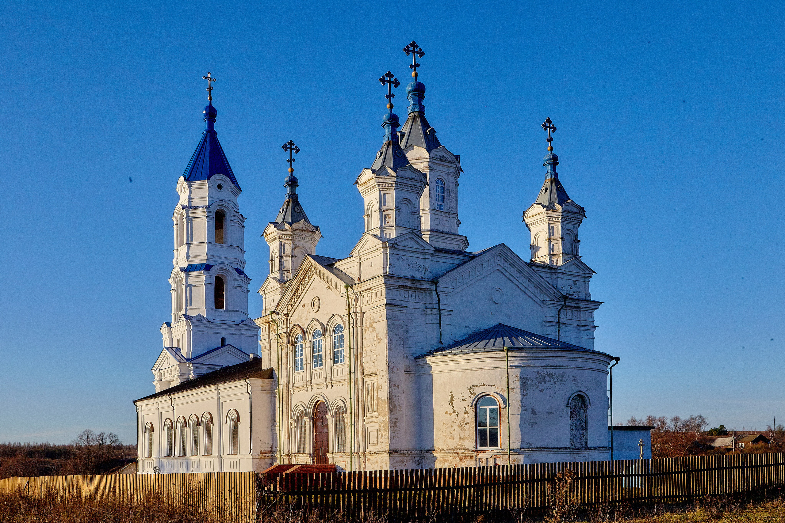 Фотокадры и фотографии зданий и строений