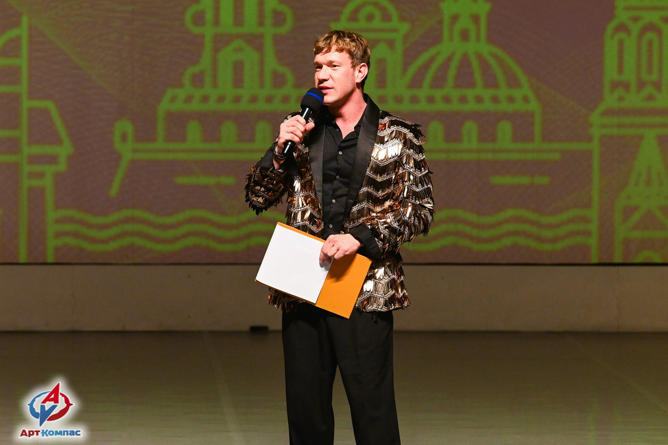 05.10.2025 Всероссийский фестиваль талантов «НЕВСКИЕ ВСТРЕЧИ» г. Санкт-Петербург. Медиастудия Фото Концепт