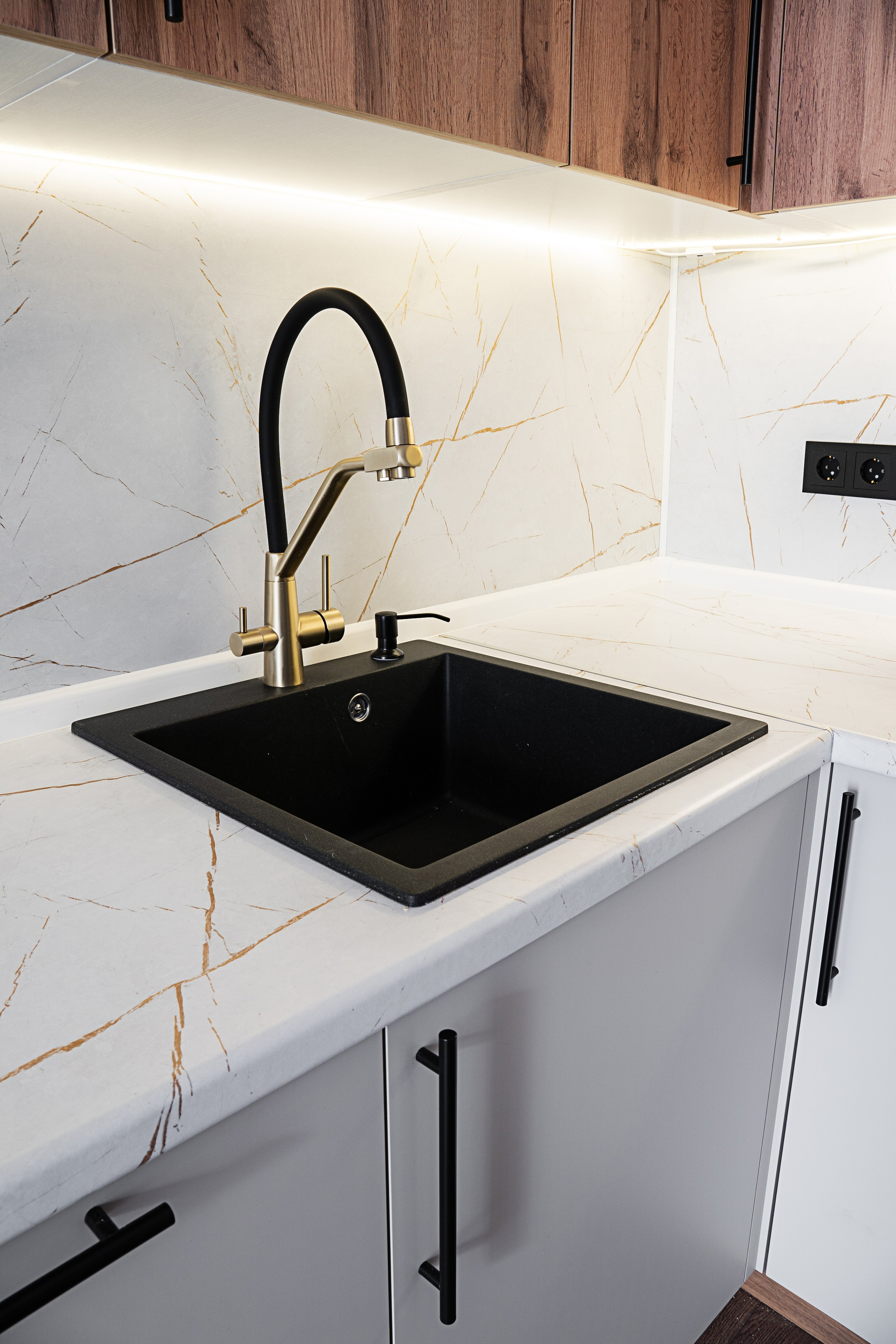 КОММУНАРКА. Контент-съёмка и бизнес-портреты в Москве. Виктория Кулюкина