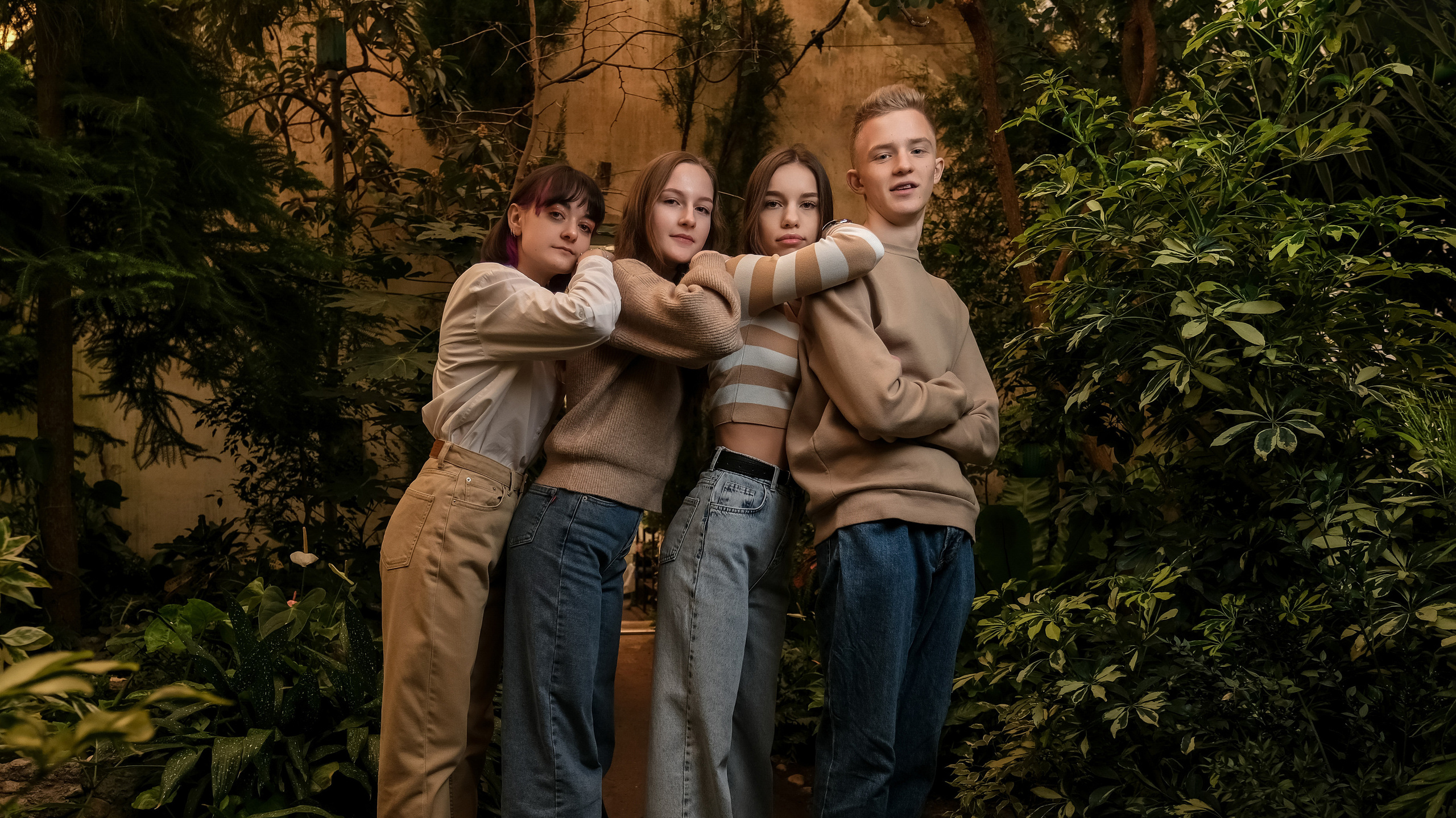 Современные выпускные альбомы