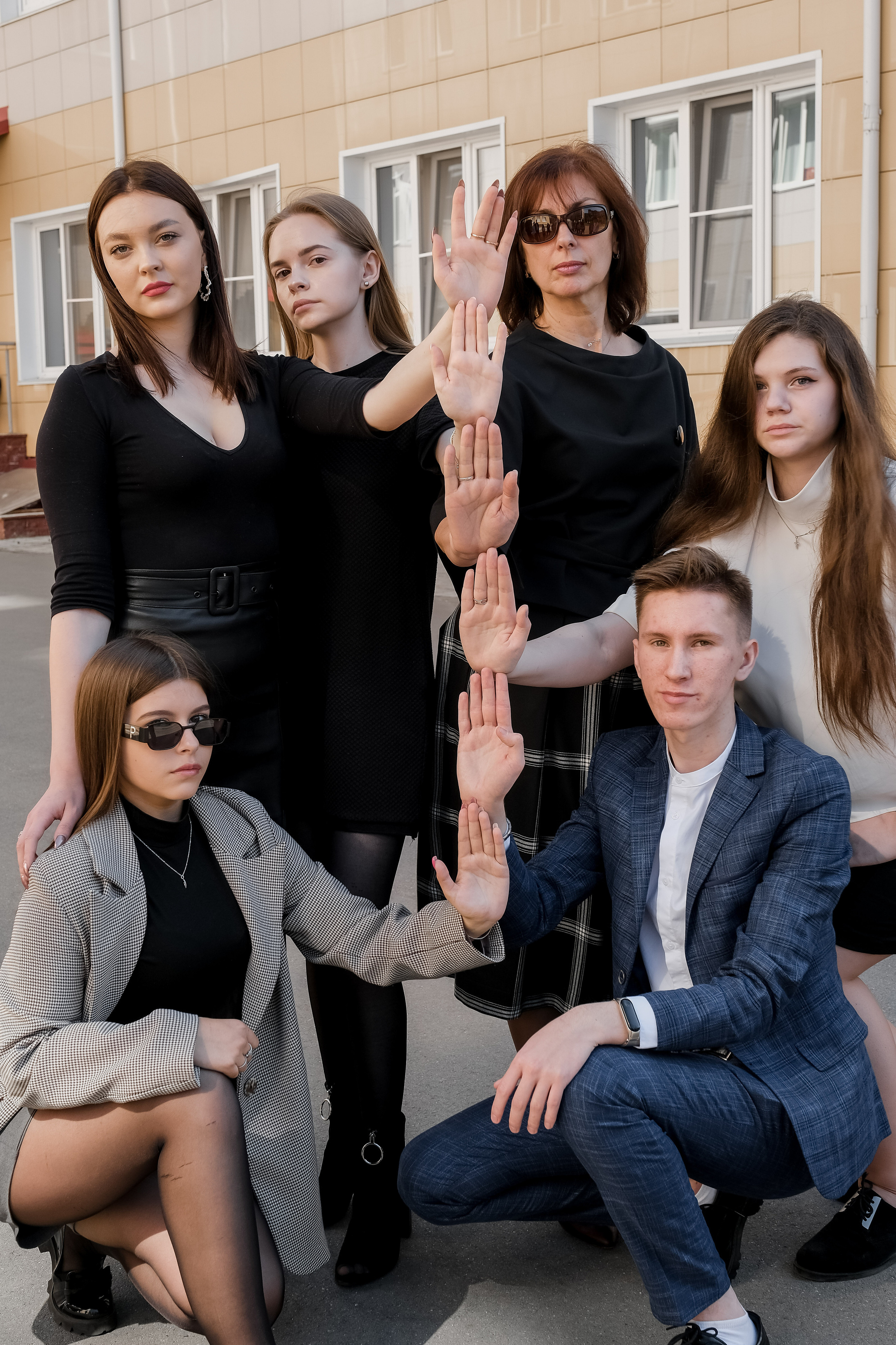 женский костюм на выпускной, детский костюм на выпускной, костюм для мальчика на выпускной