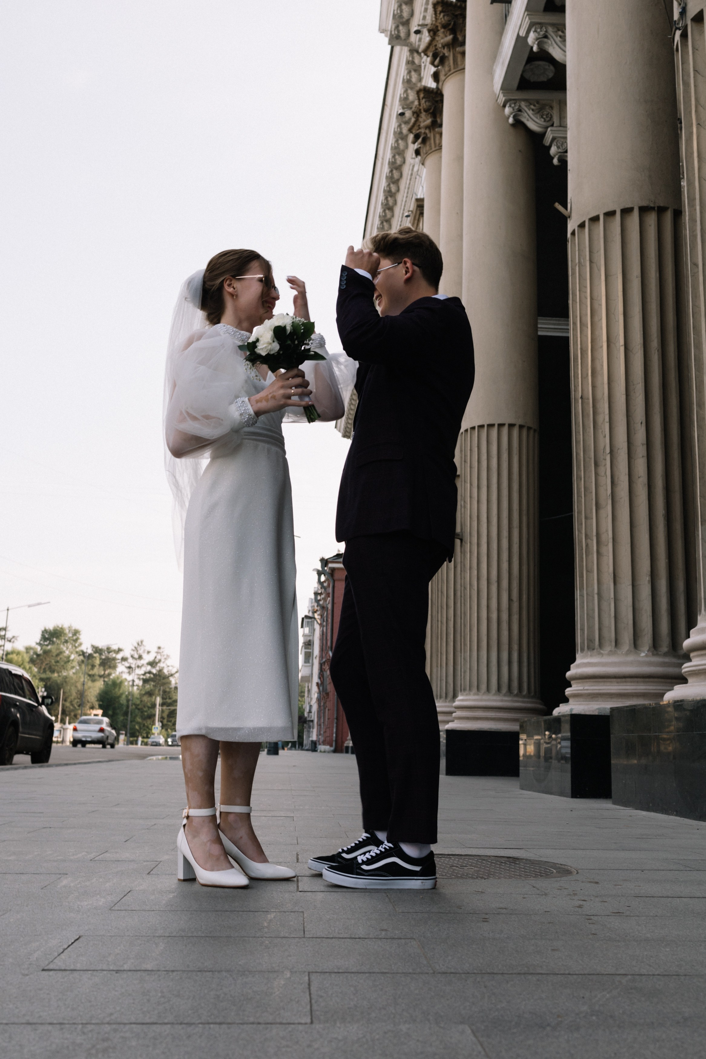 Владислав и Юлия Вечерняя прогулка по городу. Свадебный Фотограф в Иркутске Екатерина Елисеева