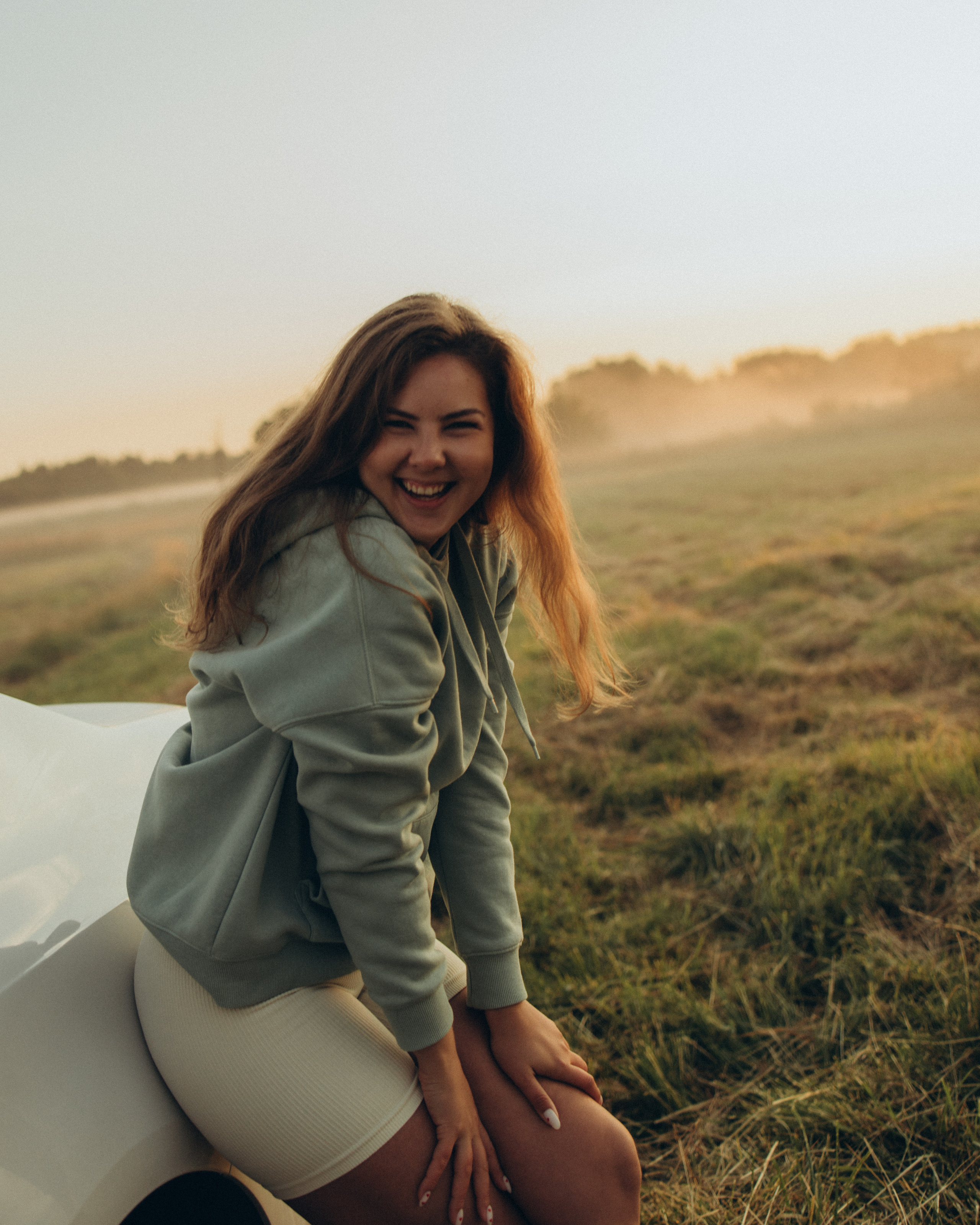 Съемка на рассвете в поле. Фотограф Углич и Ярославль Ольга Тятюшкина