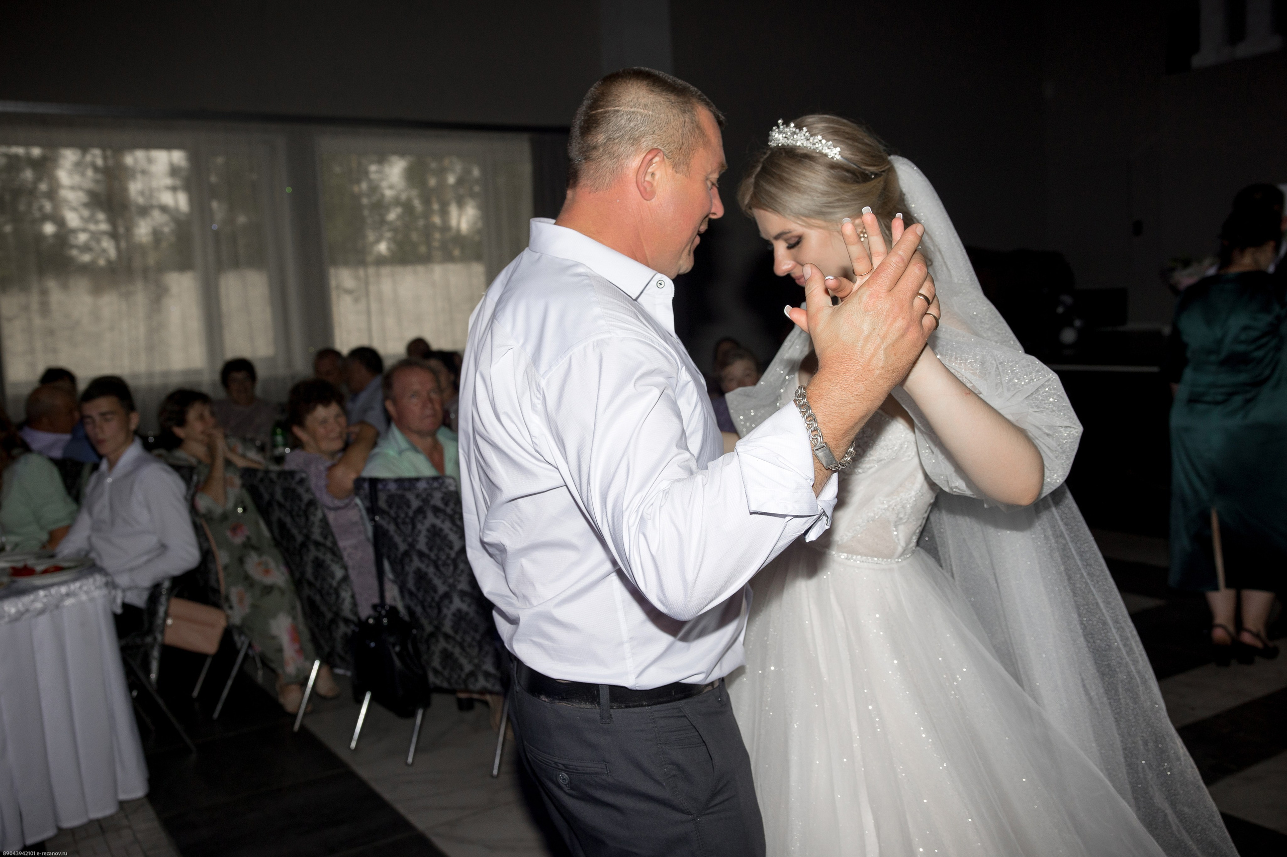 Андрей и Владислава. Свадебный и семейный фотограф Евгений Резанов