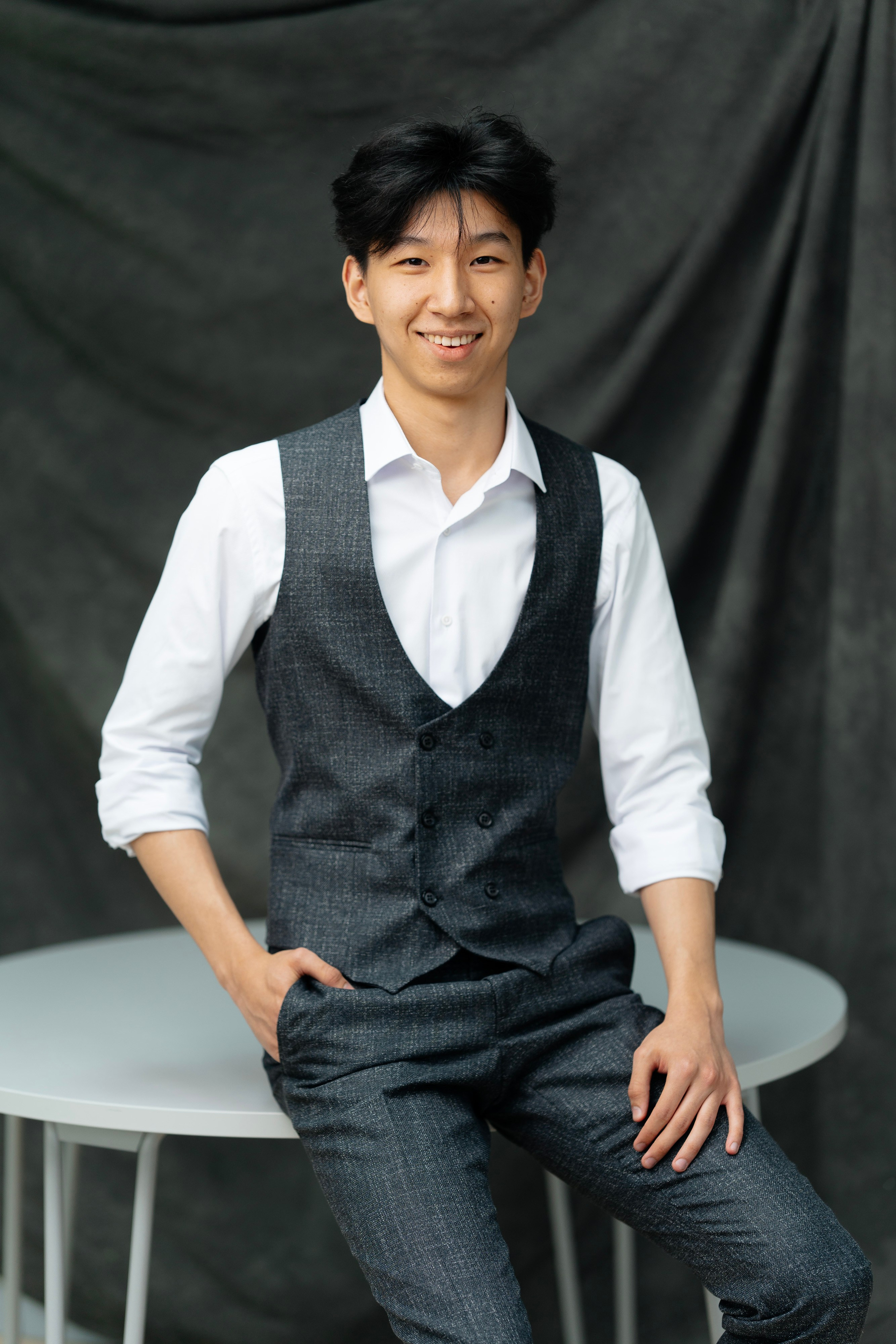 Портреты. Выпускные альбомы в Нур-Султане (Астана) и по всему Казахстану