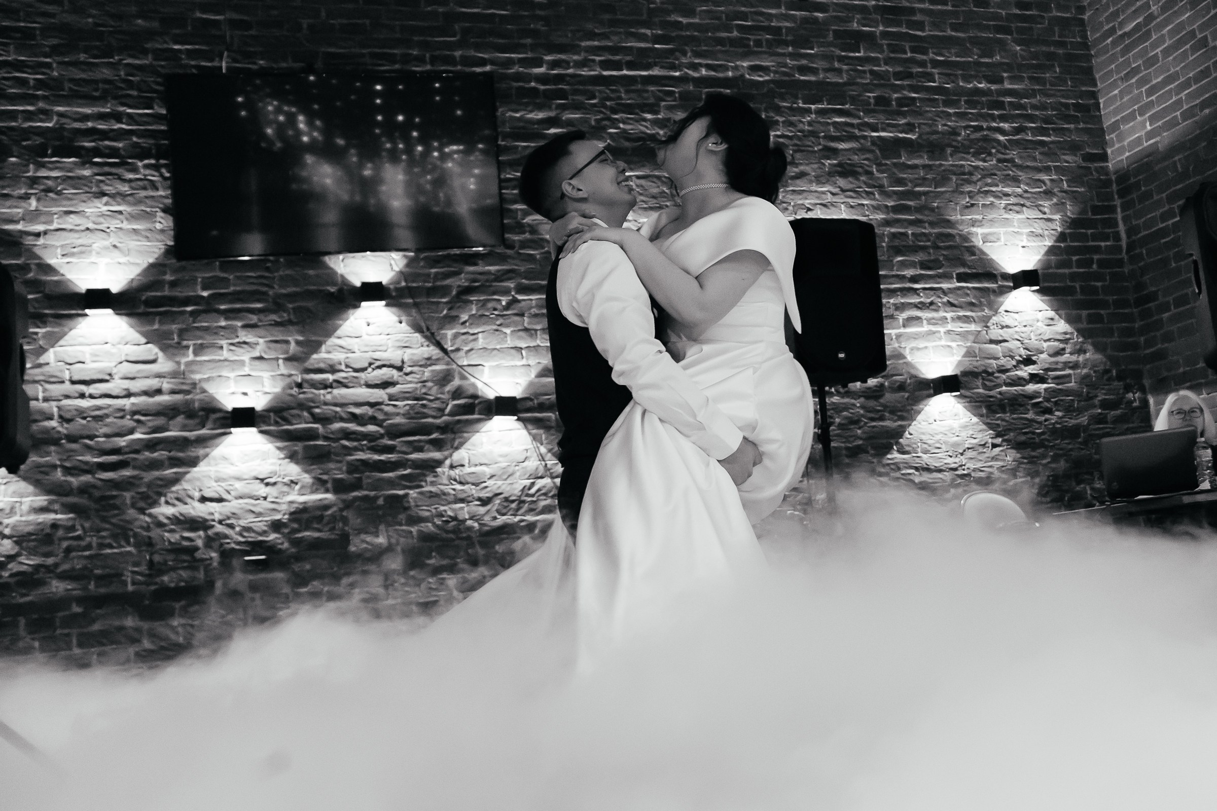 24.04.24 Петр & Елена. Свадебный и семейный фотограф в Новосибирске Дарья Кель