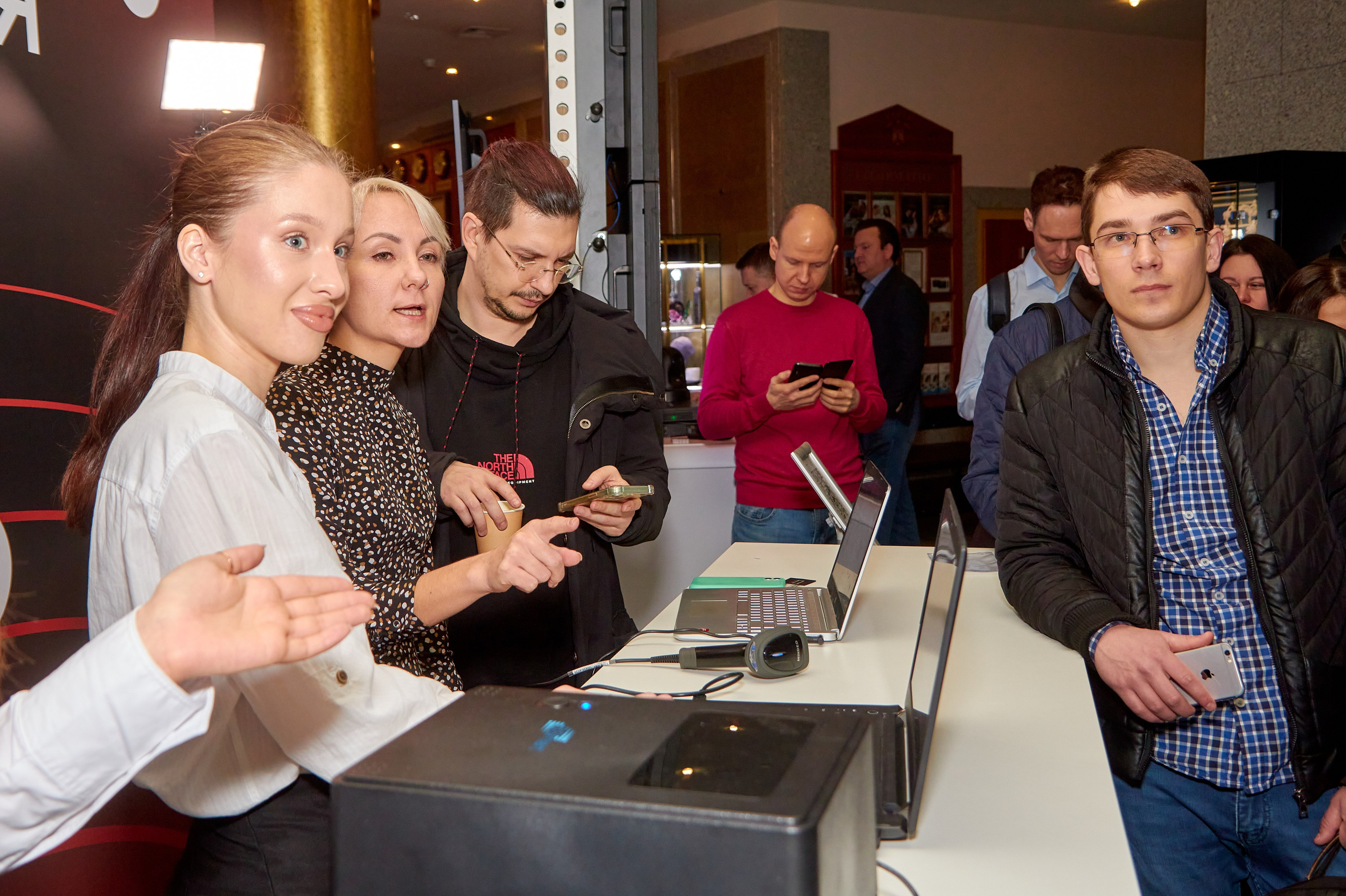 AV Focus XVII Всероссийский Профи форум для proAV и IT специалистов. Предметный и репортажный фотограф Алексей Кротов