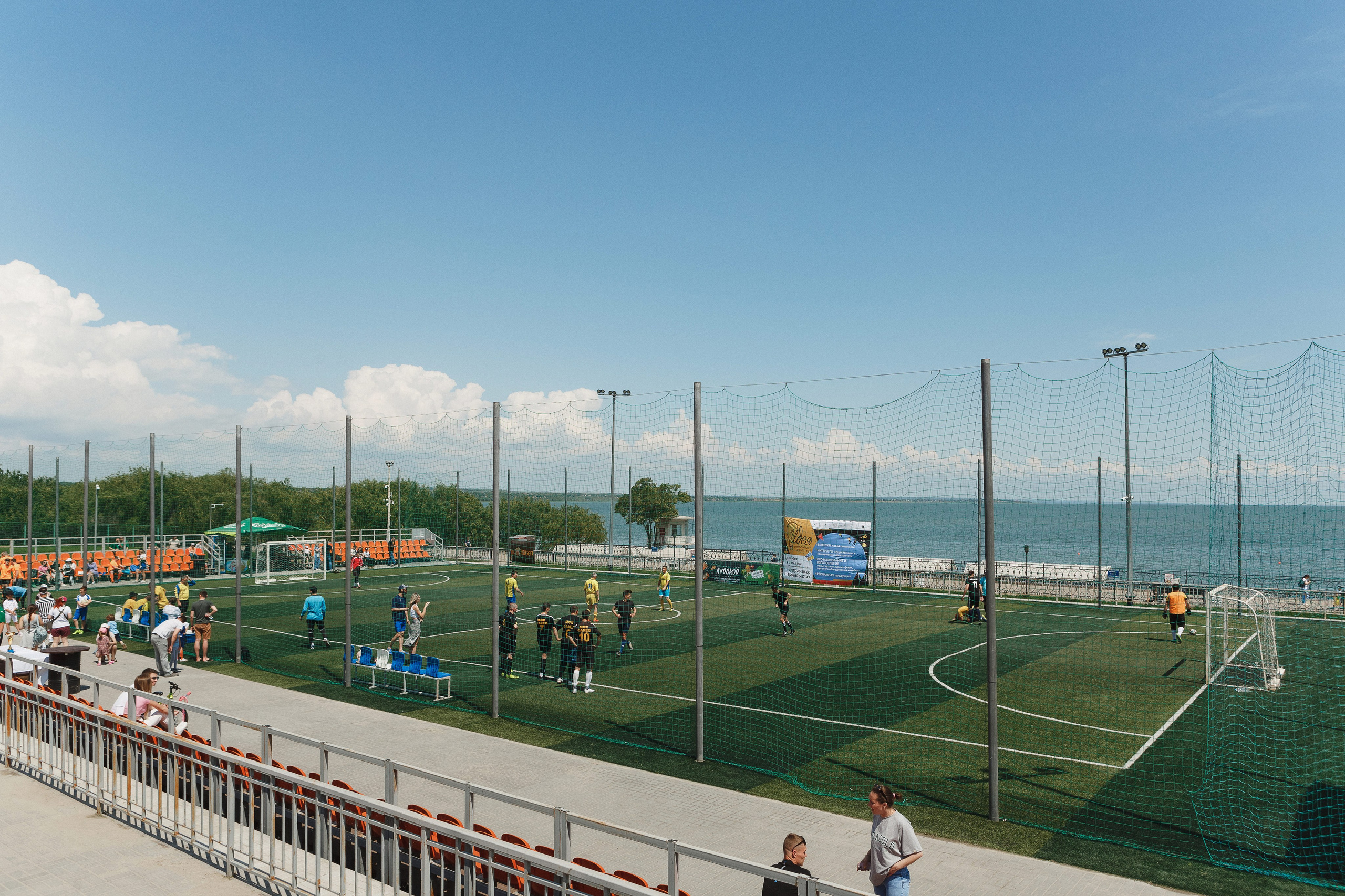 Под знаменем Амбрелла: Футбольный турнир в Приазовье Таганрога. Свадебный и семейный фотограф в Таганроге Бакарюк Антон