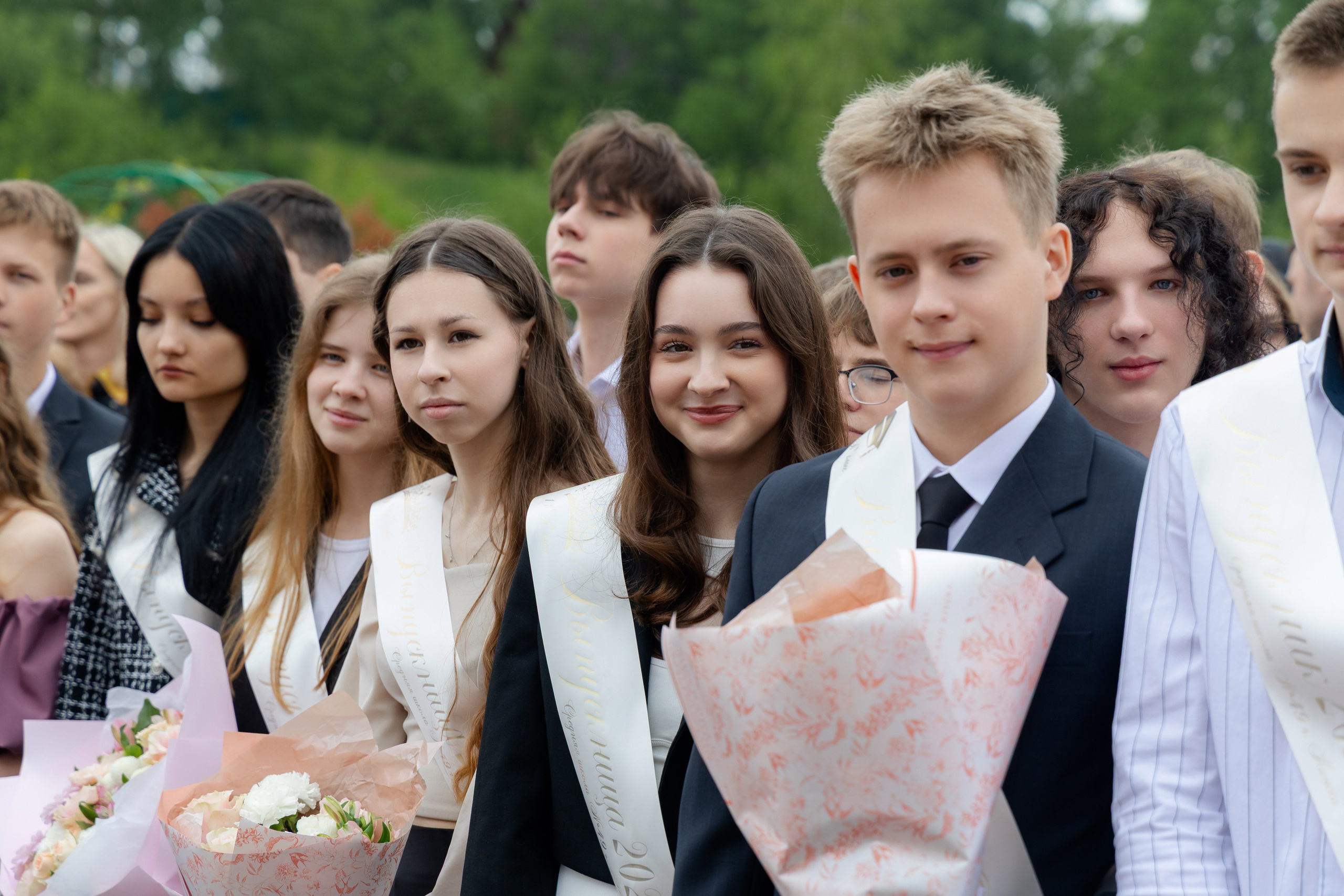 Последний звонок 2025 в Минске. Свадебный фотограф в Минске/Беларуси Сергей Спиридонов